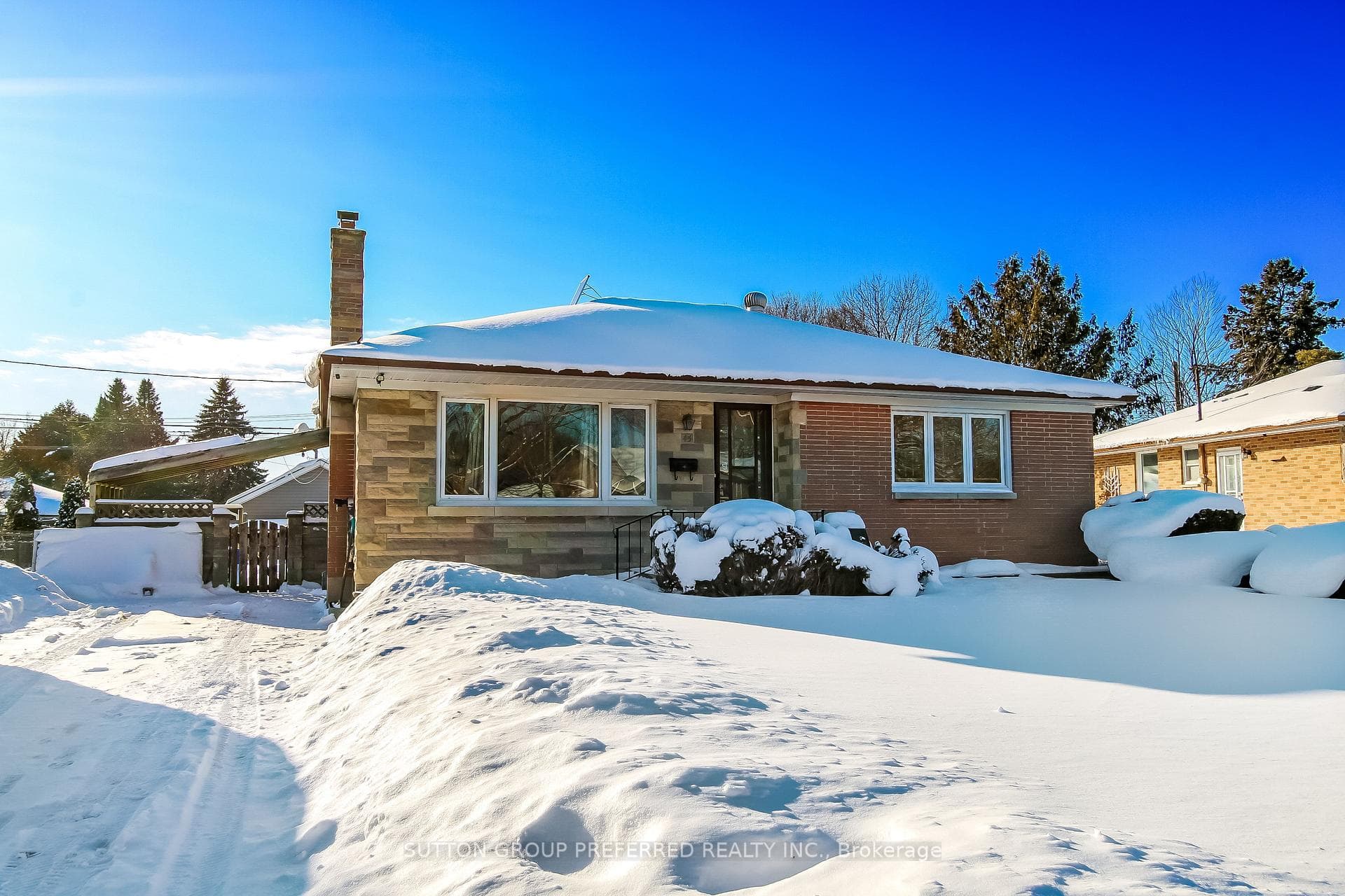 45 Jasper Crescent, London East