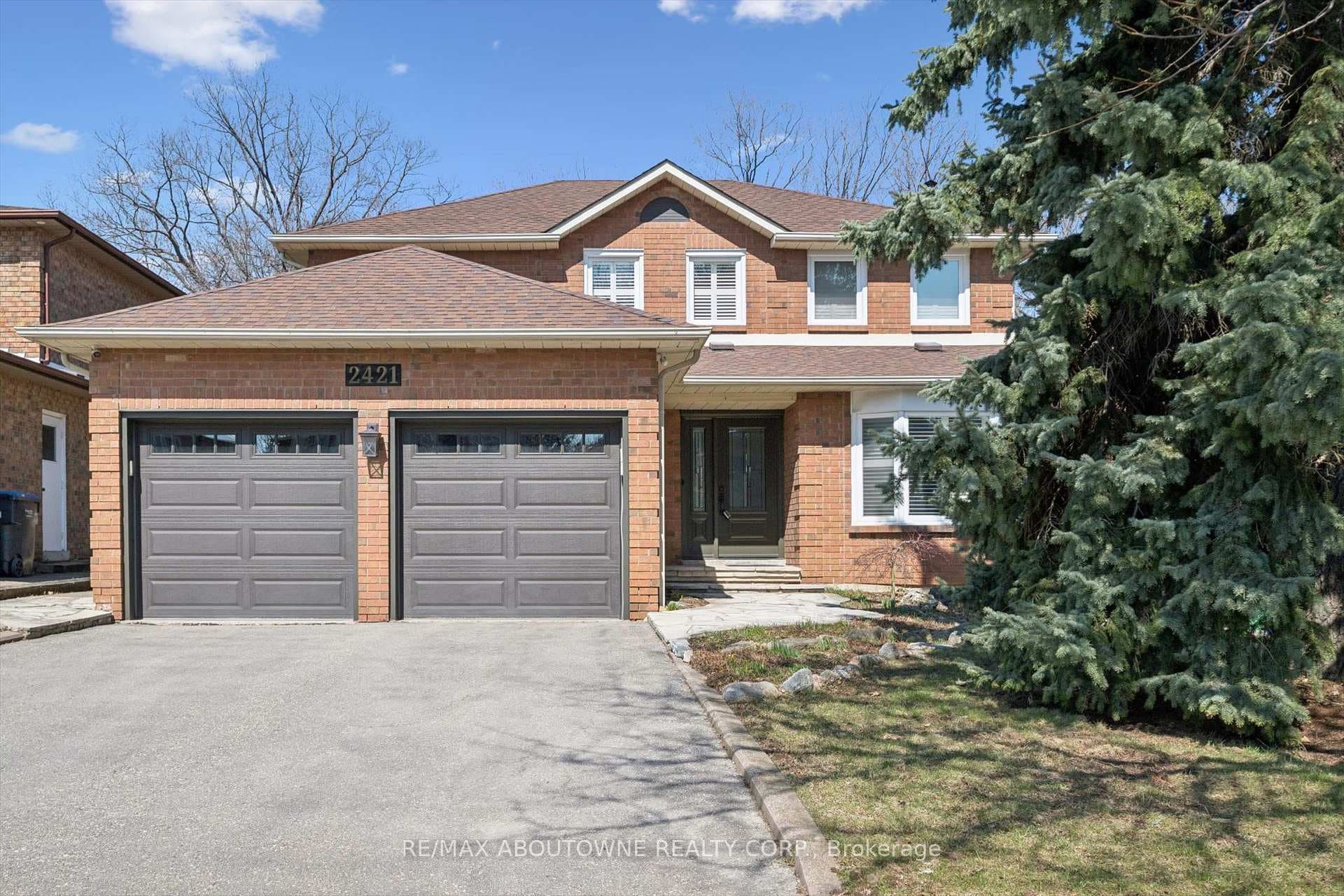 2421 Hargood Place, Mississauga, ON L5M 3G6 - Photo 1