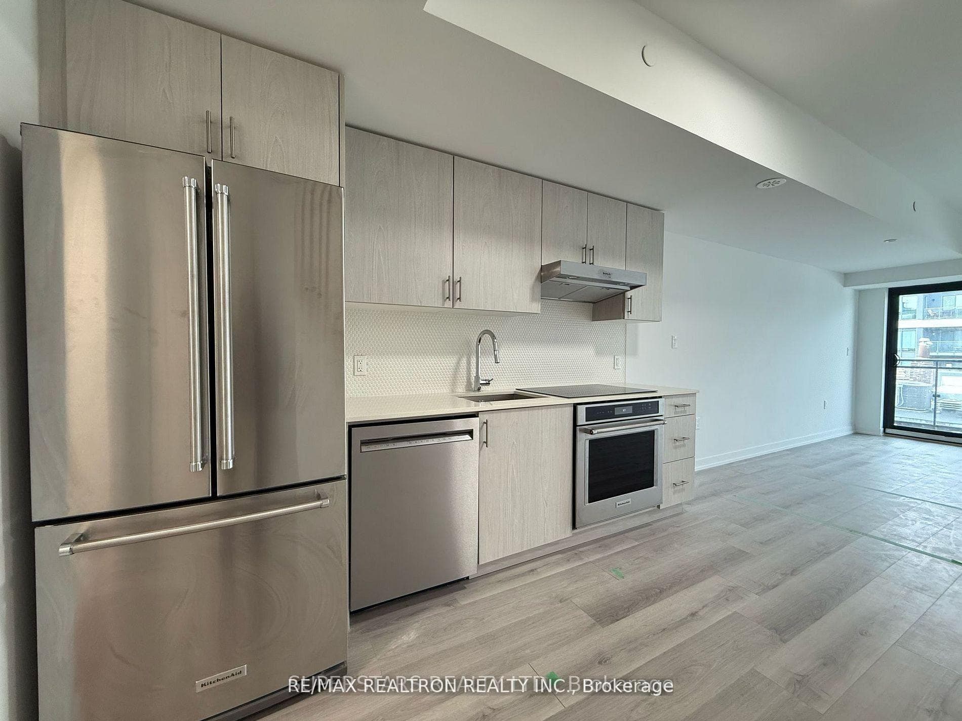 485 Logan Avenue Unit 308, Riverdale / Leslieville, ON M4M 2P5 - Photo 1