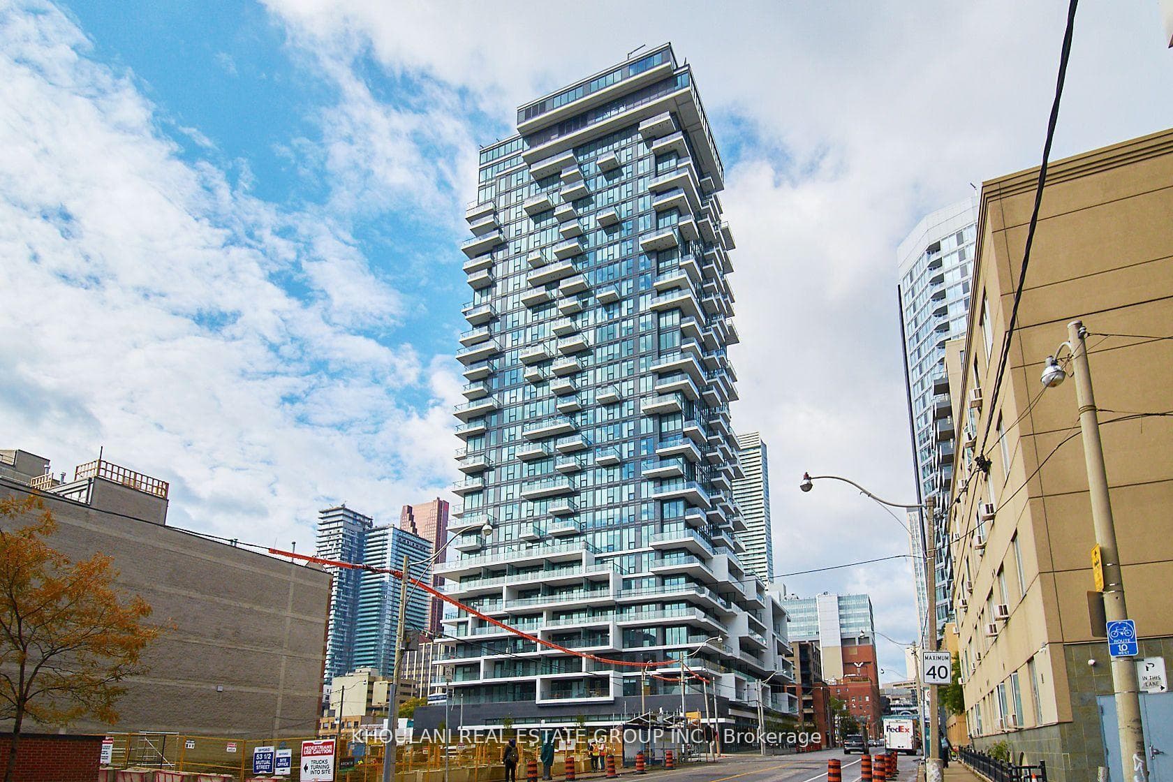 77 Shuter Street Unit Ph10, Toronto C08