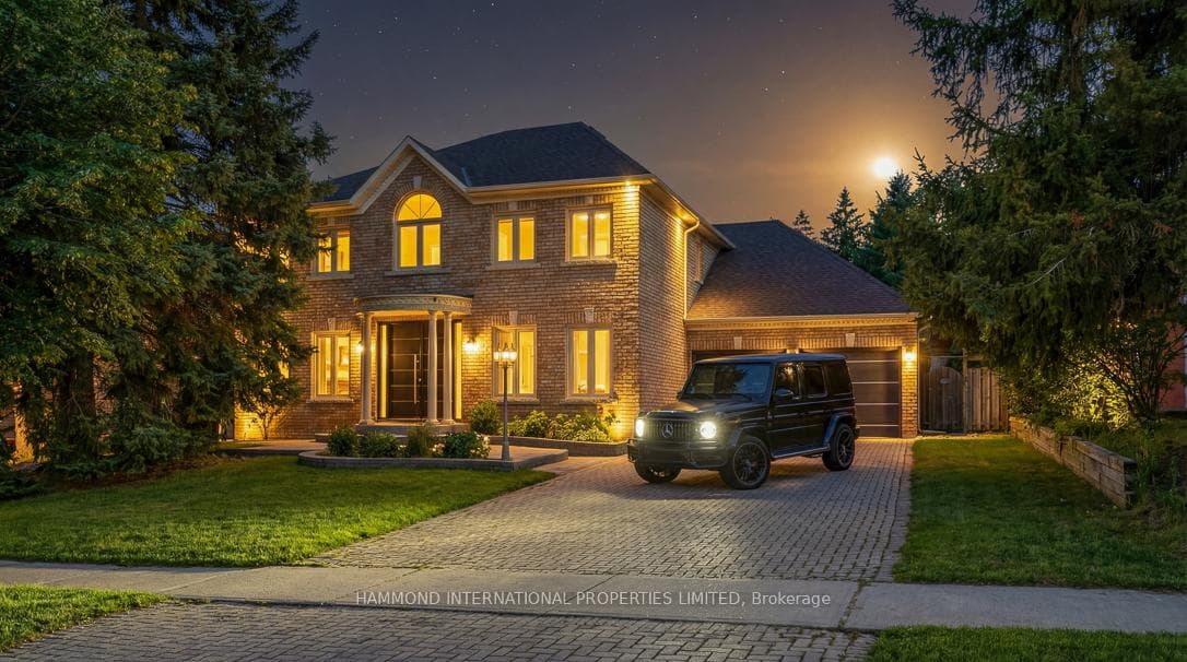 31 Vesta Drive, Richmond Hill, ON L4B 2M2 - Photo 1