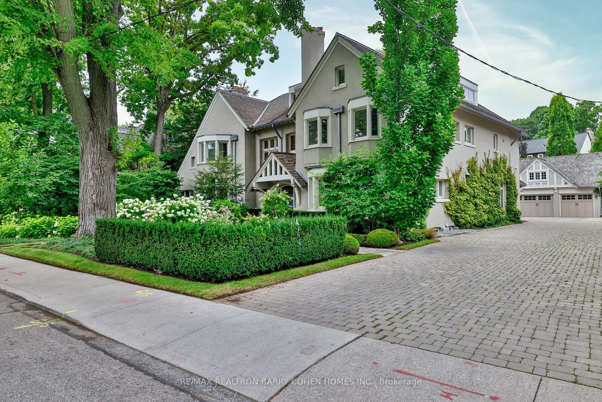 30 Whitney Avenue, Rosedale / Moore Park, ON M4W 2A8 - Photo 1