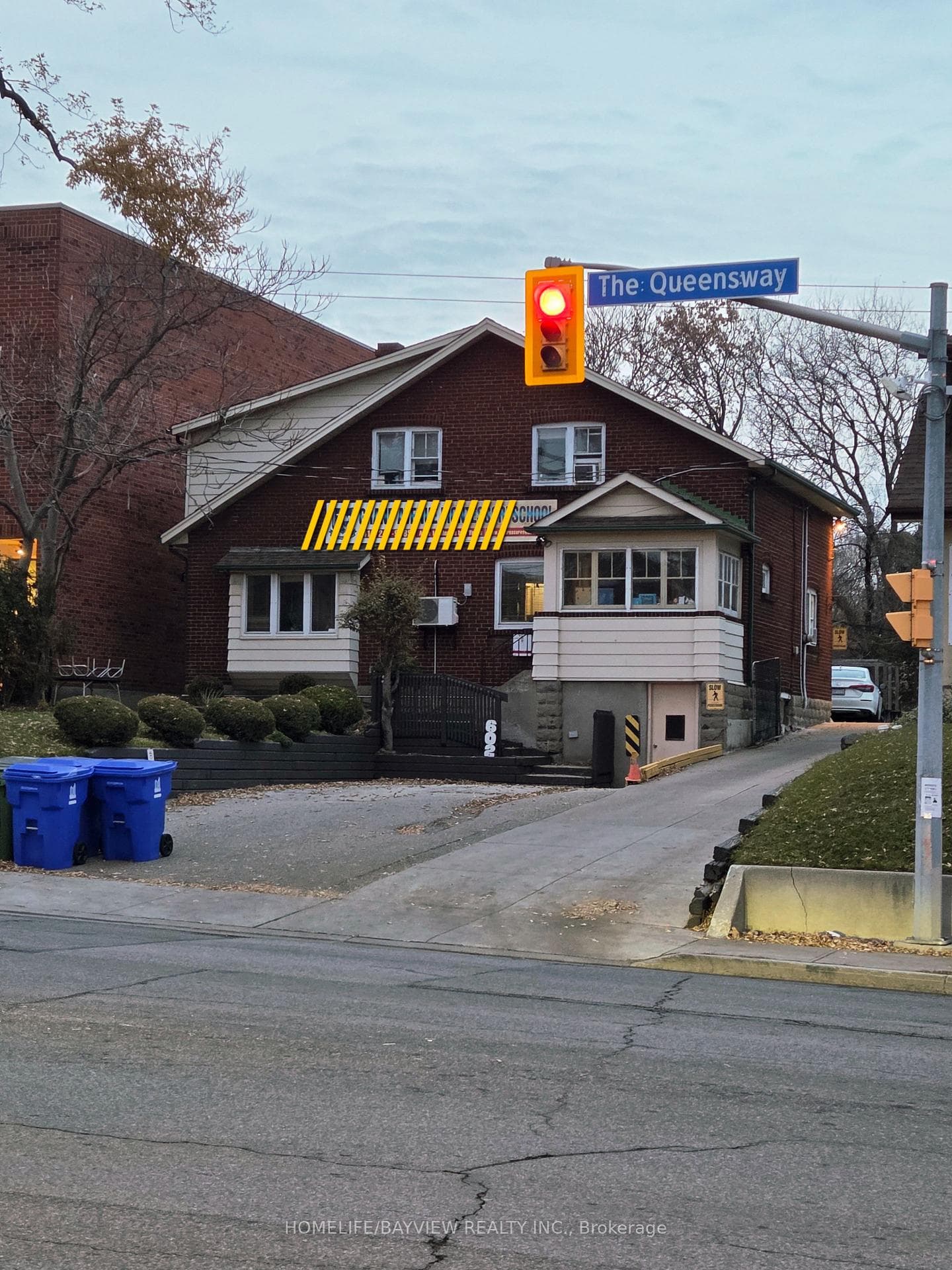 602 The Queensway Way, Corso Italia / Dufferin Grove, ON M8Y 1K1 - Photo 1