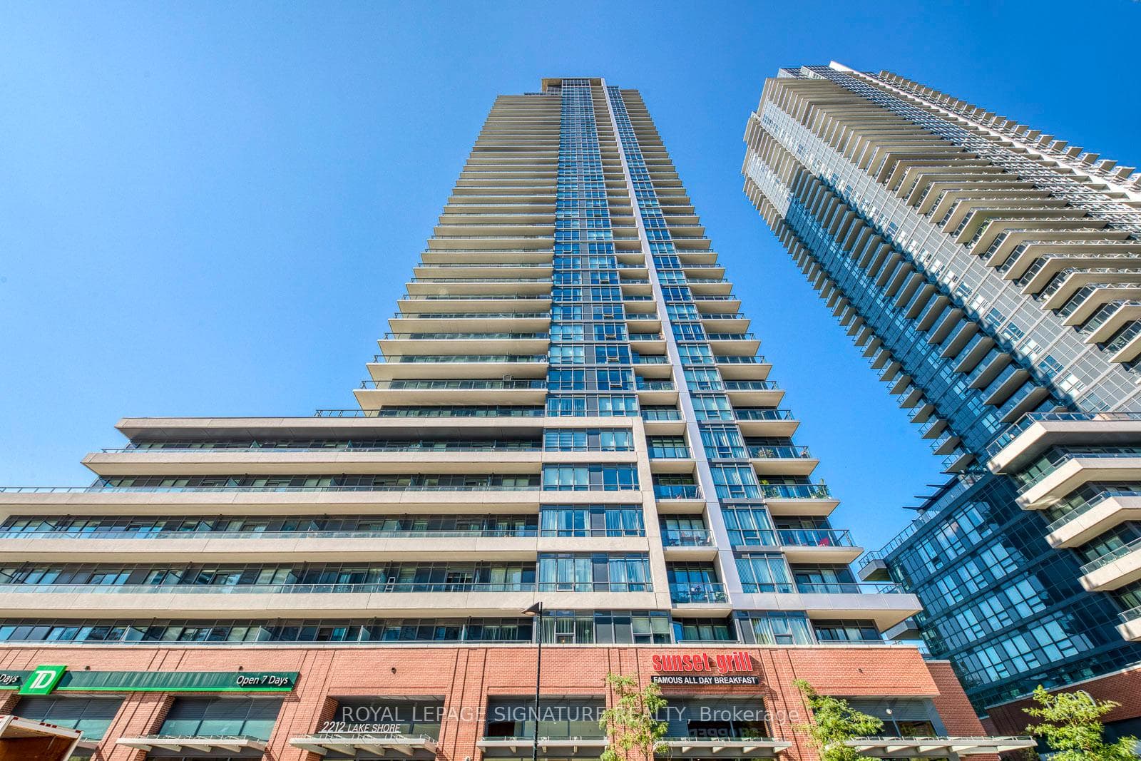 2212 Lake Shore Boulevard Unit 1907, Liberty Village / Parkdale / South Parkdale, ON M8V 0C2 - Photo 1