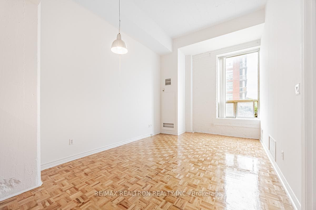 1401 Dupont Street Unit 227, Bloor West Village / Swansea, ON M6H 4J7 - Photo 1