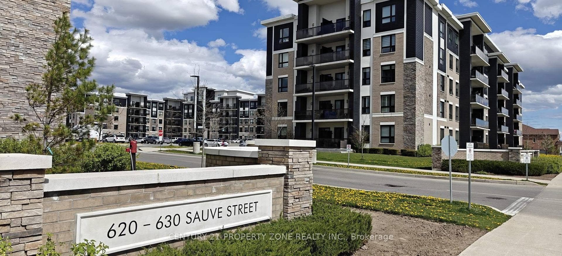 630 Sauve Street Unit 508, Milton