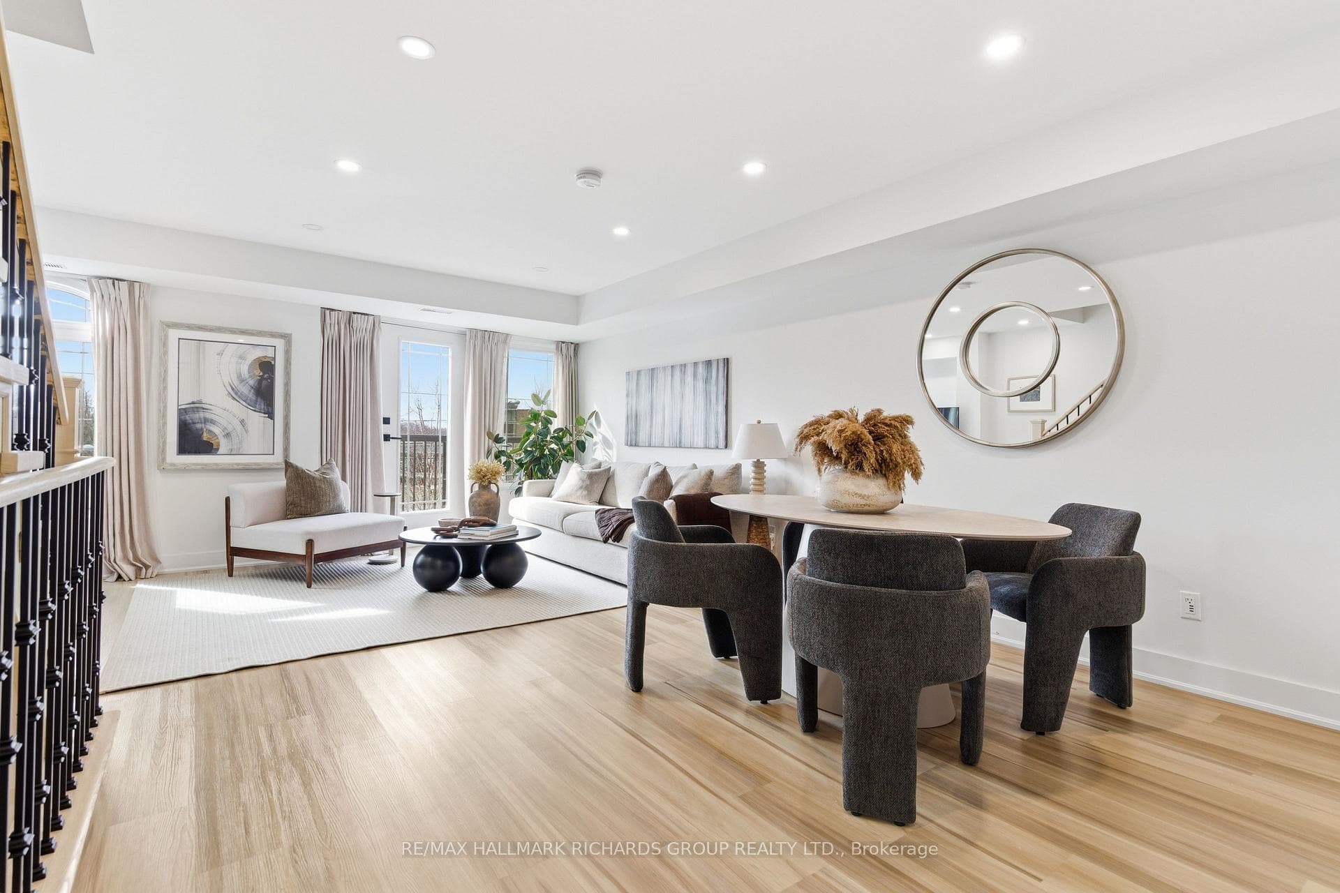 118 Finch Avenue Unit 8, Thornhill / Willowdale, ON M2N 7G2 - Photo 1