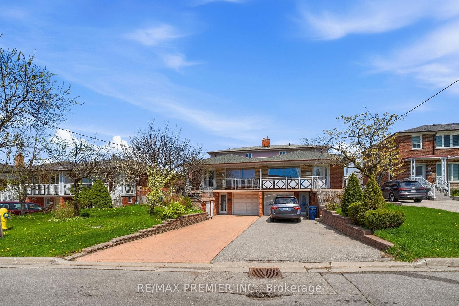 40 Donofree Road, York / Weston, ON M6L 2P5 - Photo 1