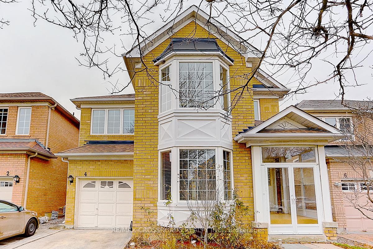 4 Lancelot Lane, Markham