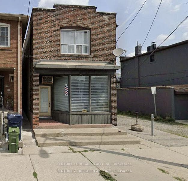 577 Vaughan Road, Forest Hill / Deer Park, ON M6C 2R4 - Photo 1