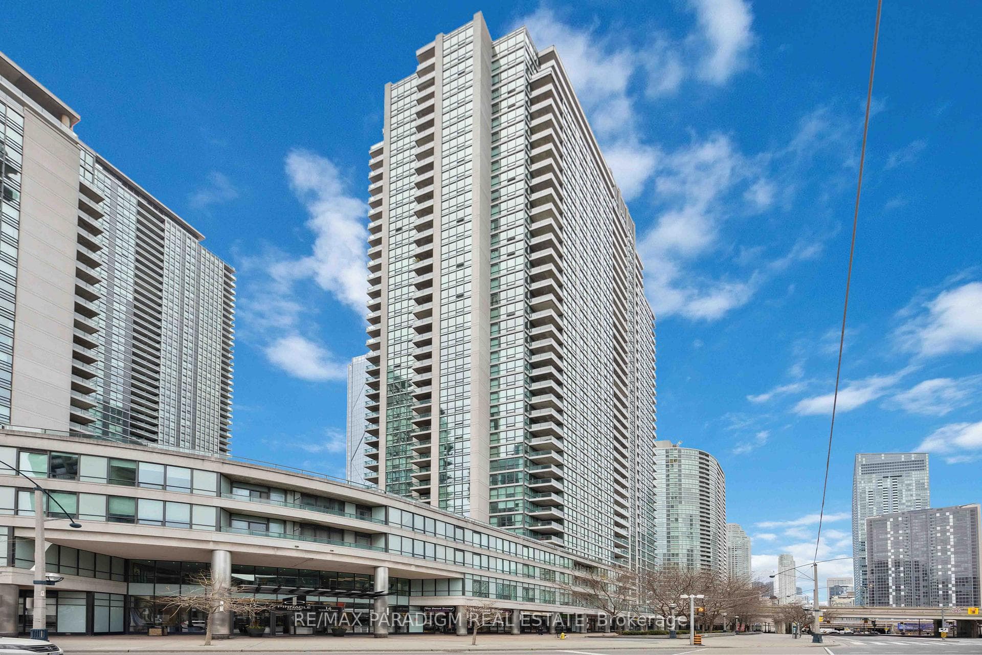 16 Yonge Street Unit 1713, Downtown Toronto / Waterfront, ON M5E 2A1 - Photo 1