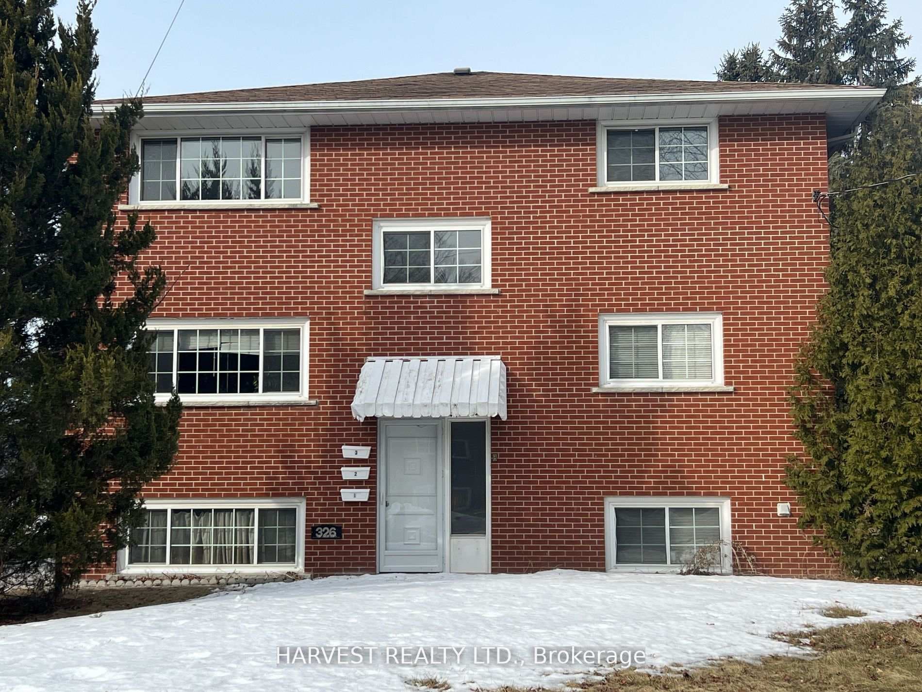 326 Surrey Drive, Oshawa, ON L1G 6H1 - Photo 1