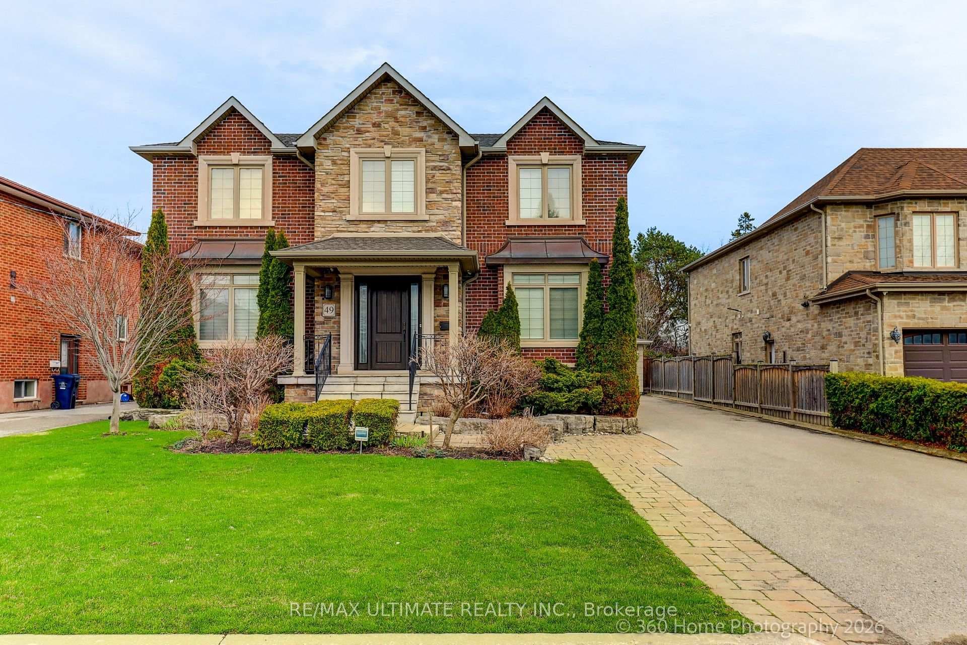 49 Gooderham Drive, Dorset Park / Kennedy Park, ON M1R 3G6 - Photo 1