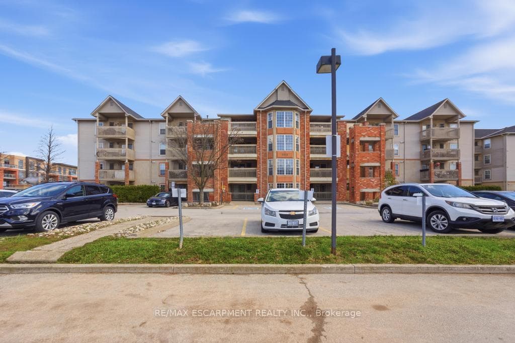 4013 Kilmer Drive Unit 410, Burlington, ON L7M 4M3 - Photo 1
