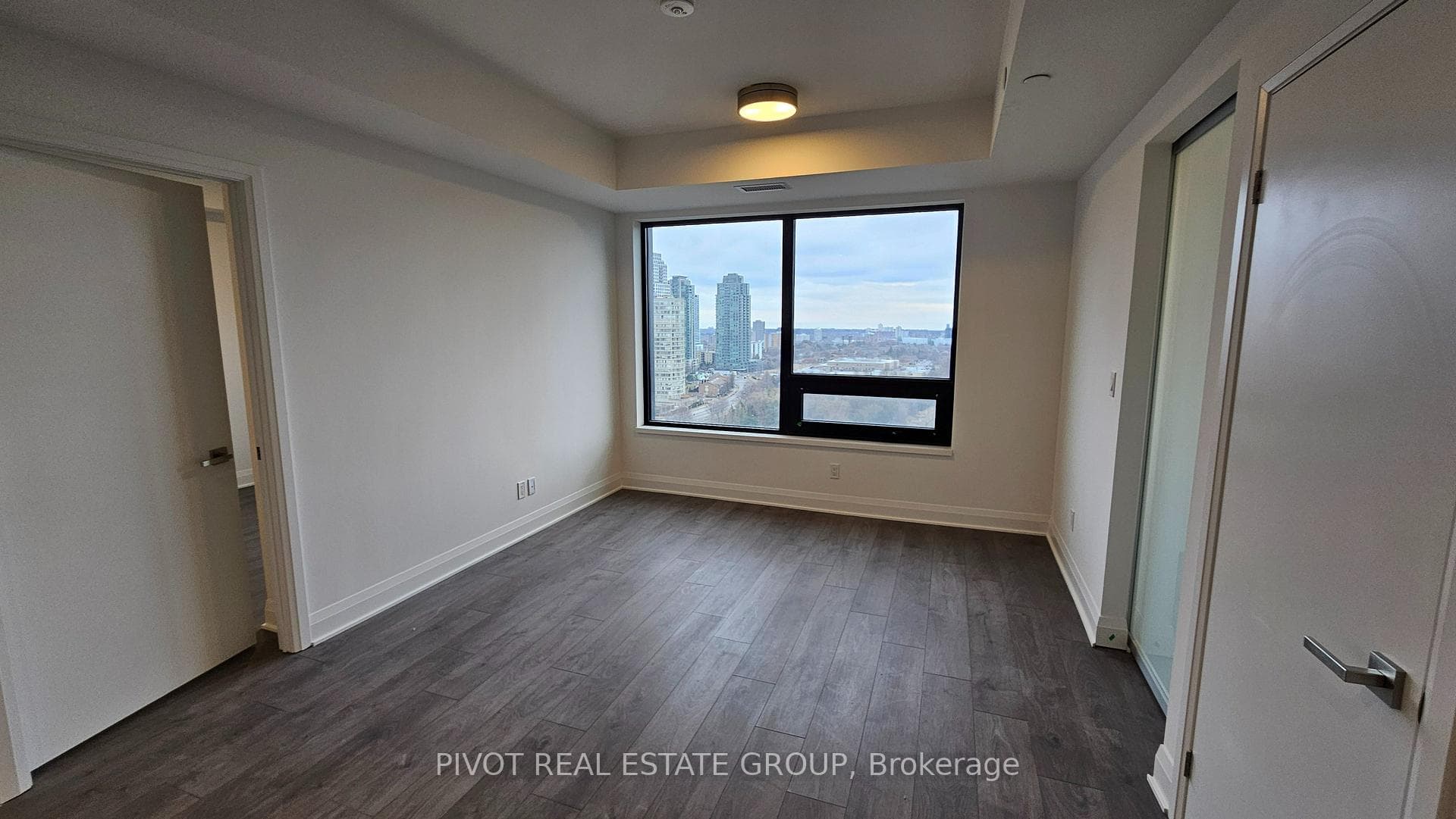 4015 The Exchange N/A Unit 5703, Mississauga, ON L5B 0N9 - Photo 1
