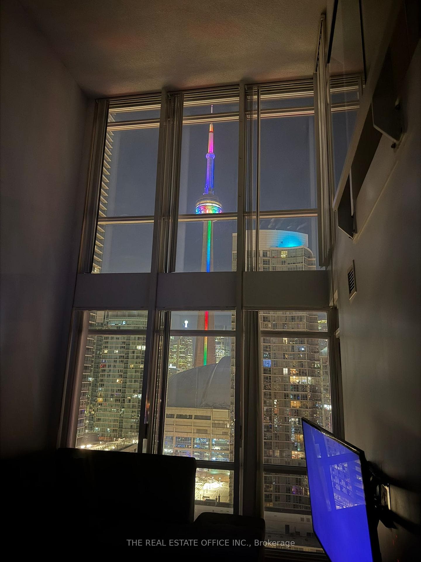15 Fort York Boulevard Unit 2808, Toronto C01