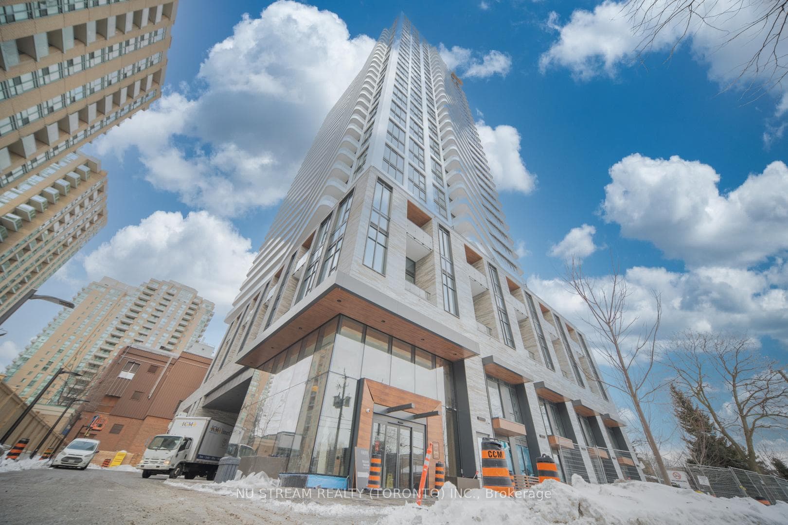 36 Olive Avenue Unit 2013, Willowdale / Newtonbrook, ON M2N 4P9 - Photo 1