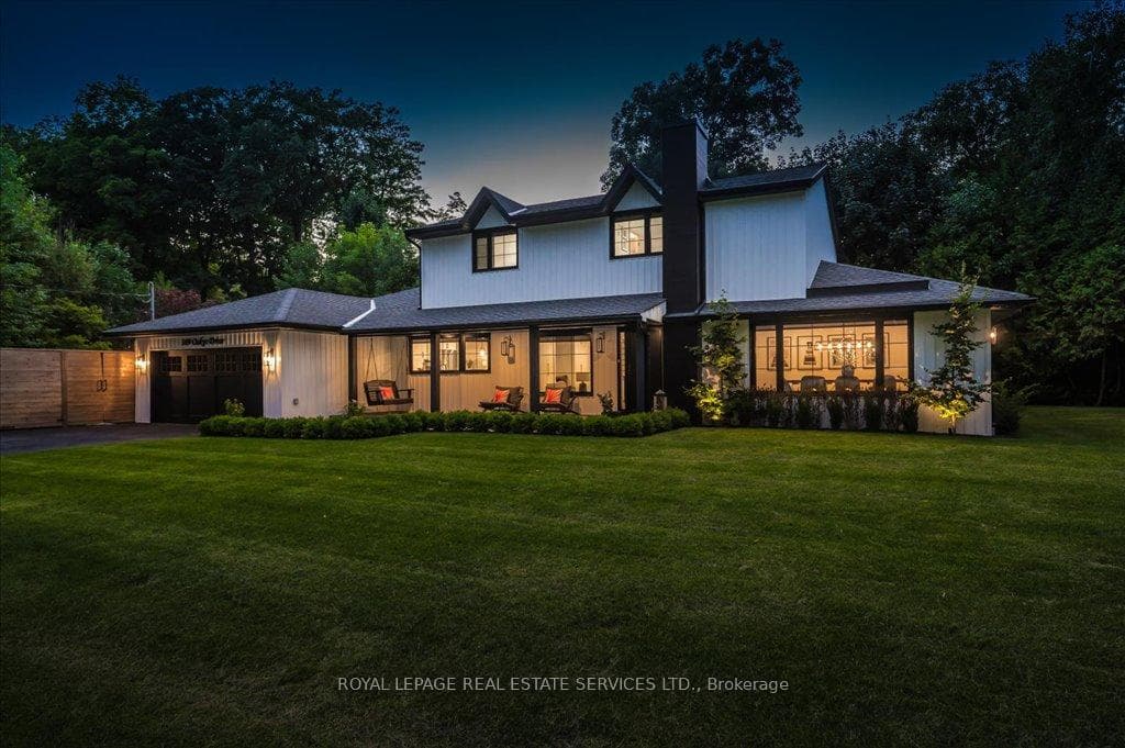 169 Oakes Drive, Mississauga, ON L5G 3M2 - Photo 1