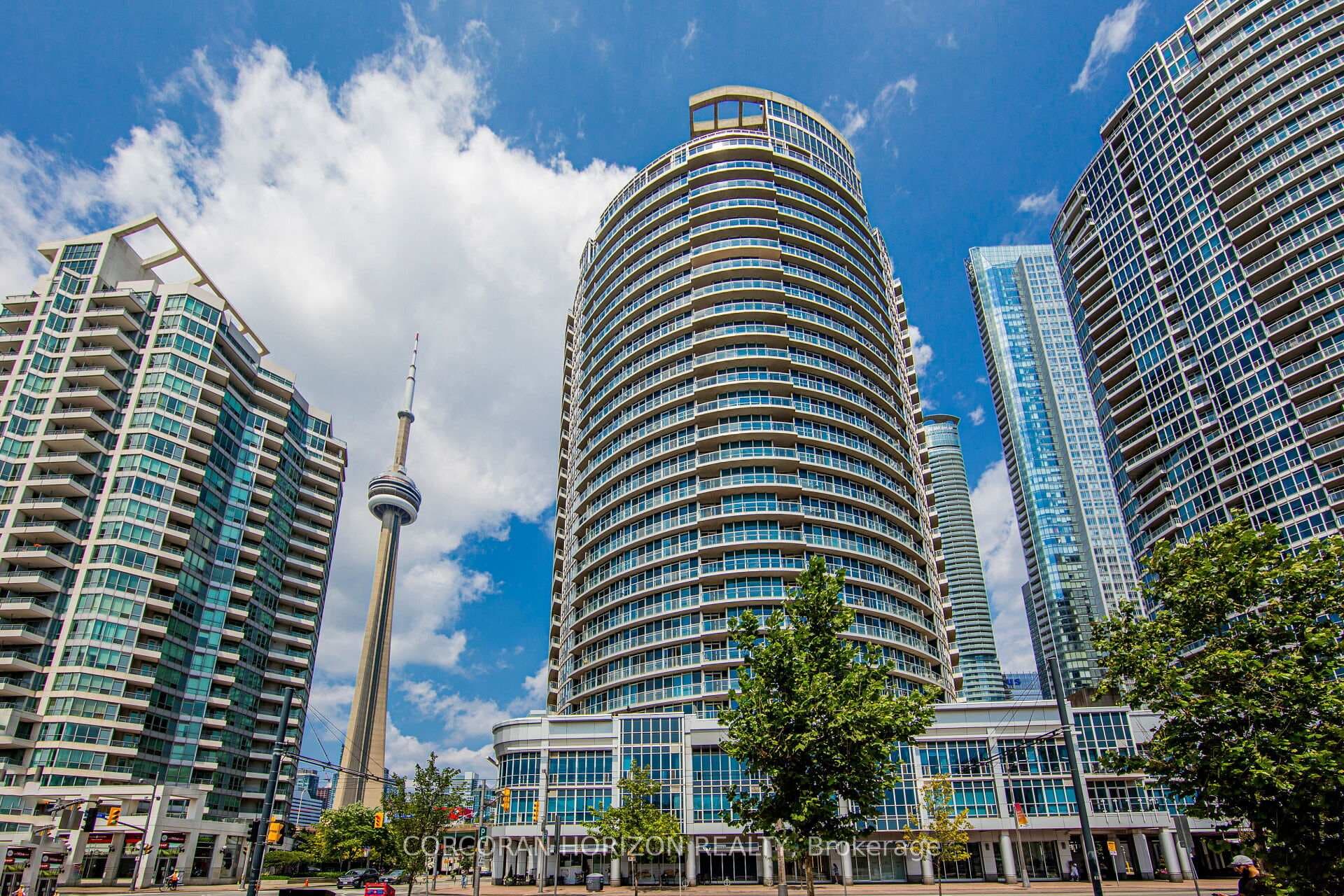 218 Queens Quay Unit 3rd Floor, Downtown Toronto / Waterfront, ON M5J 2Y6 - Photo 1