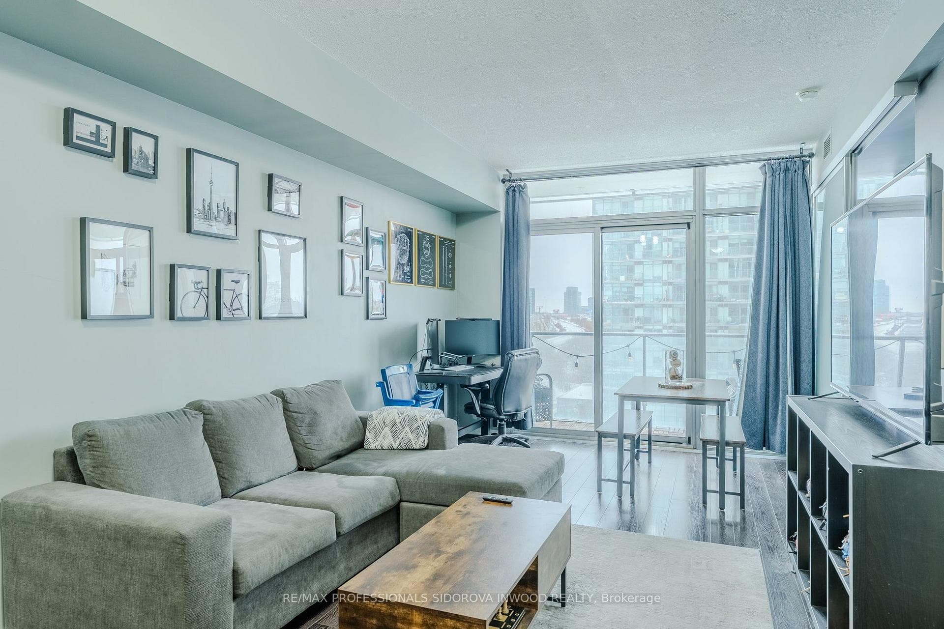 103 The Queensway N/A Unit 608, High Park / Junction / Roncesvalles, ON M6S 5B3 - Photo 1