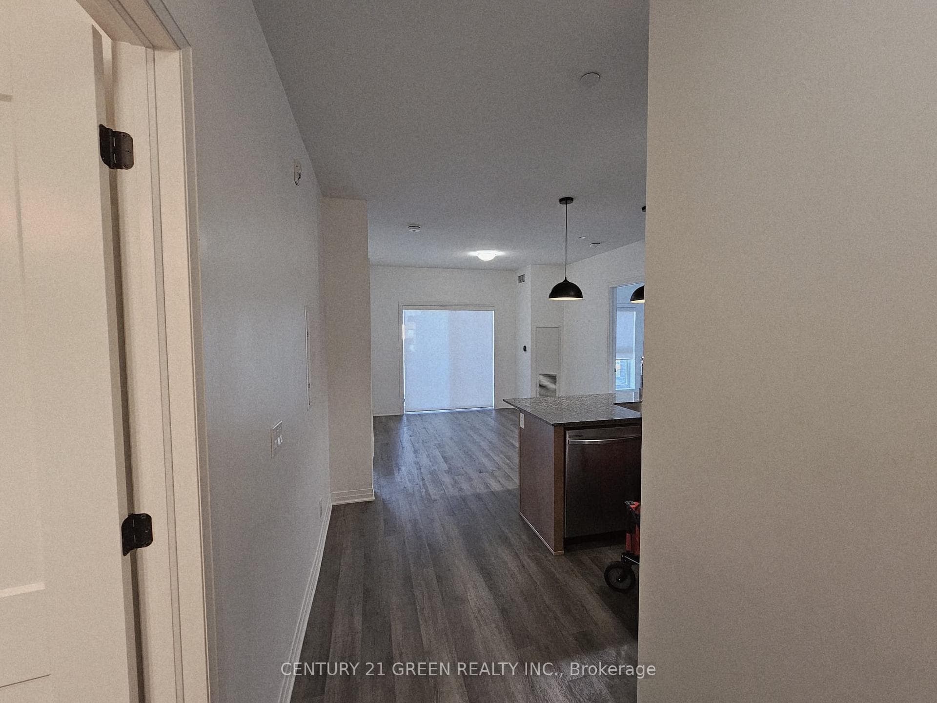 102 Grovewood Common Circle Unit 242, Oakville