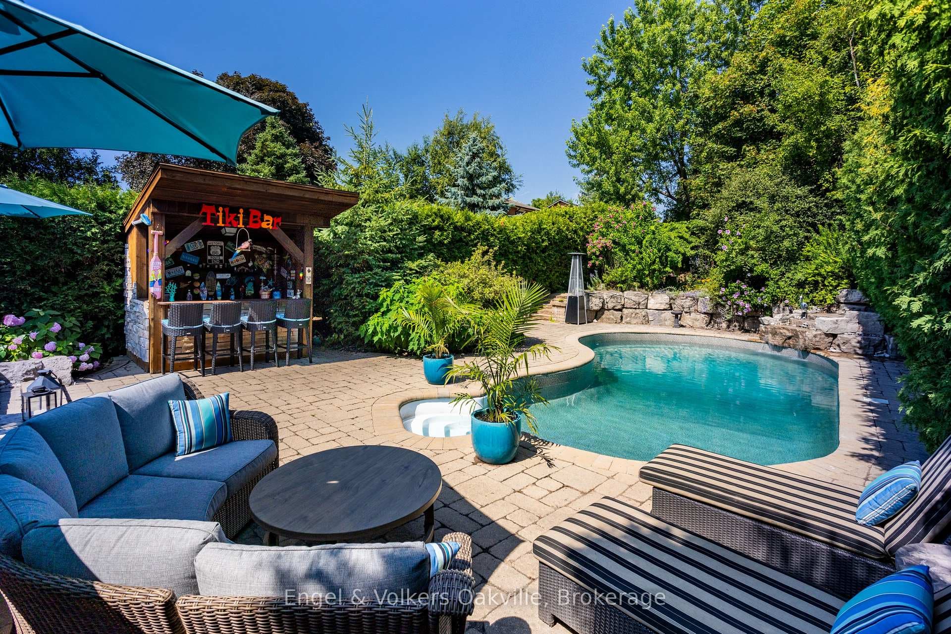 1181 Grange Road, Oakville, ON L6H 1P8 - Photo 1