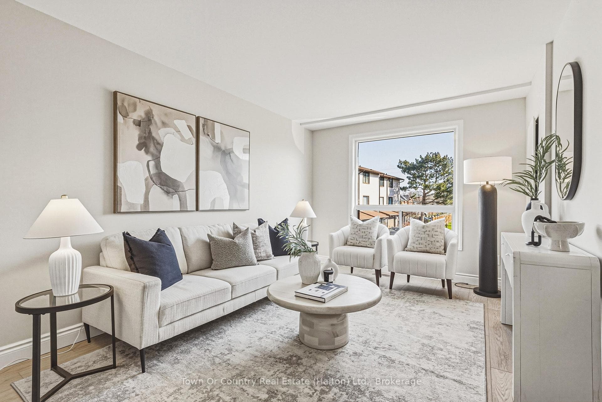 64 Bronte Street Unit 2, Milton