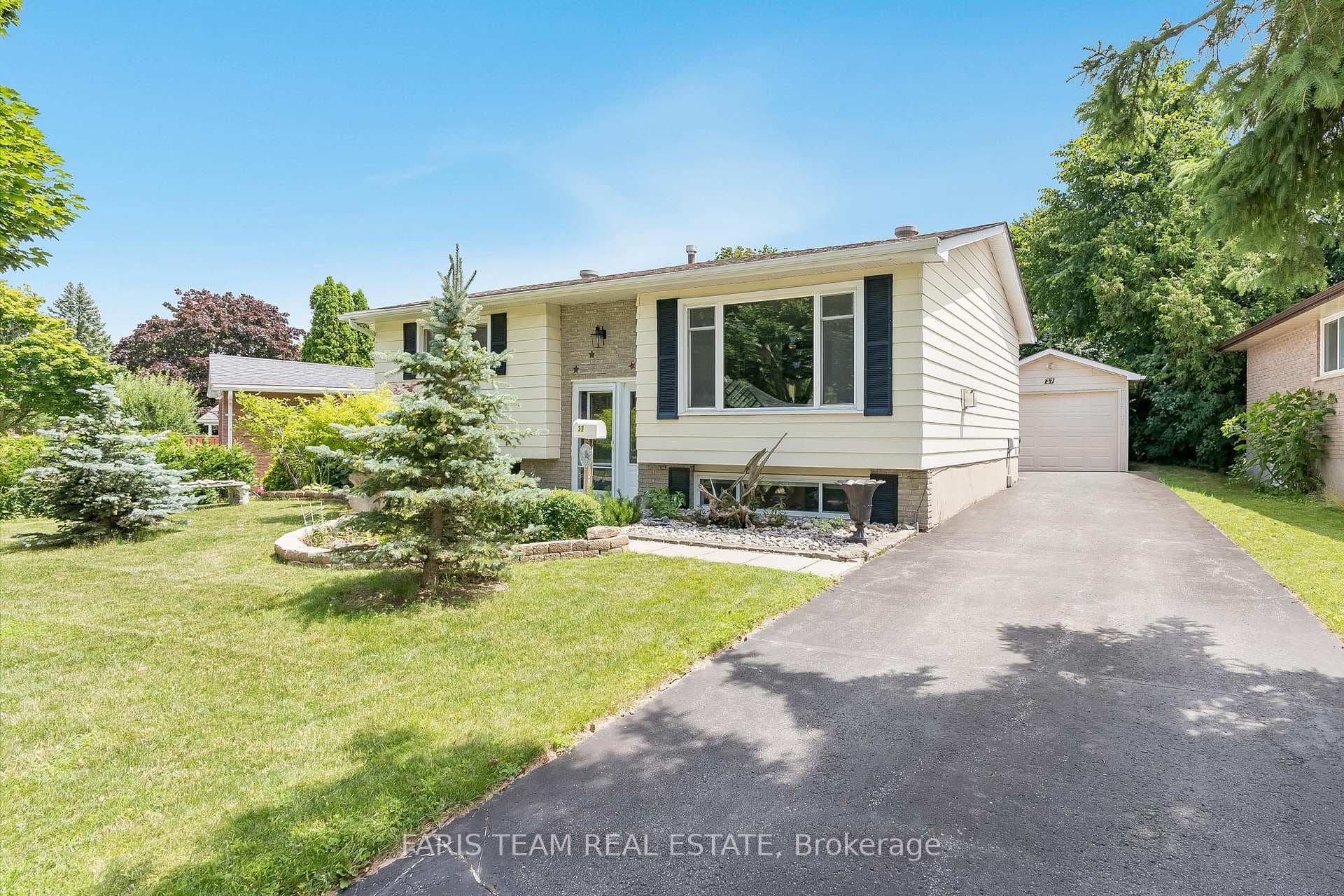 37 Bernick Drive, Barrie