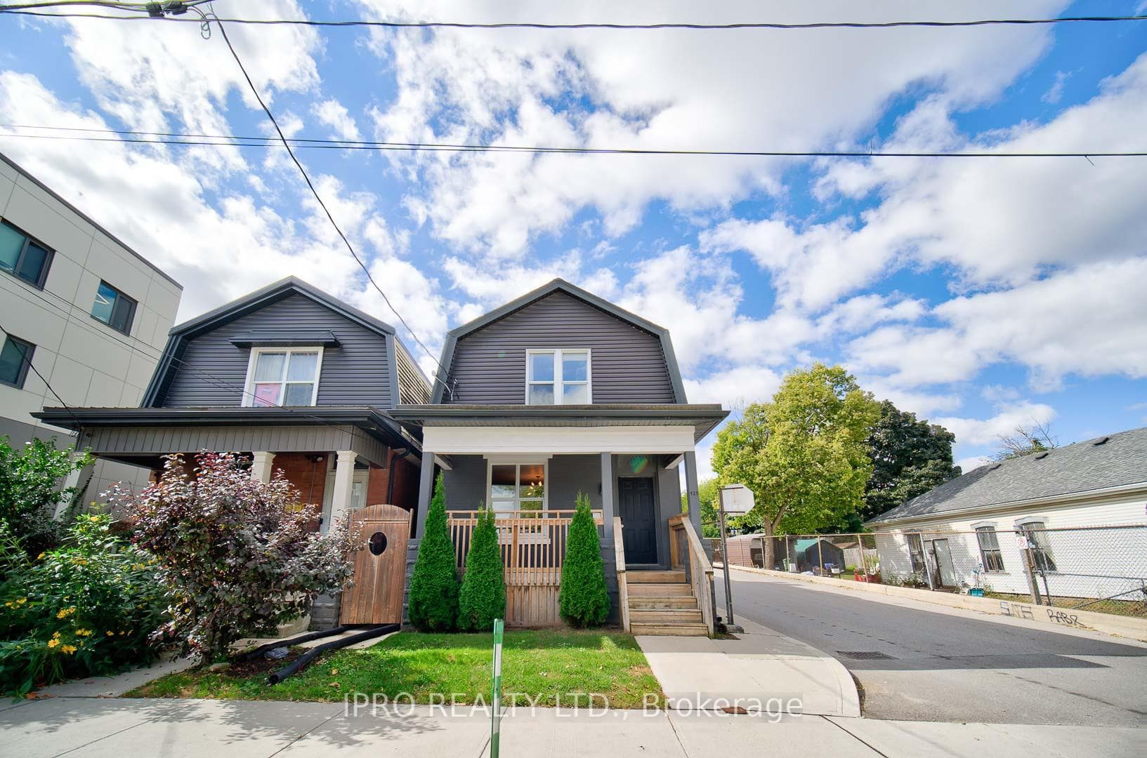 425 ENGLISH Street Unit Upper, London East, ON N5W 3T4 - Photo 1