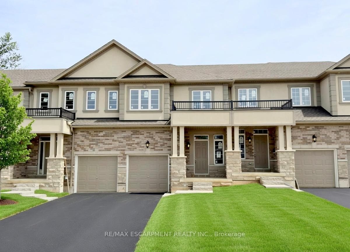 11 DAVINCI Boulevard, Hamilton