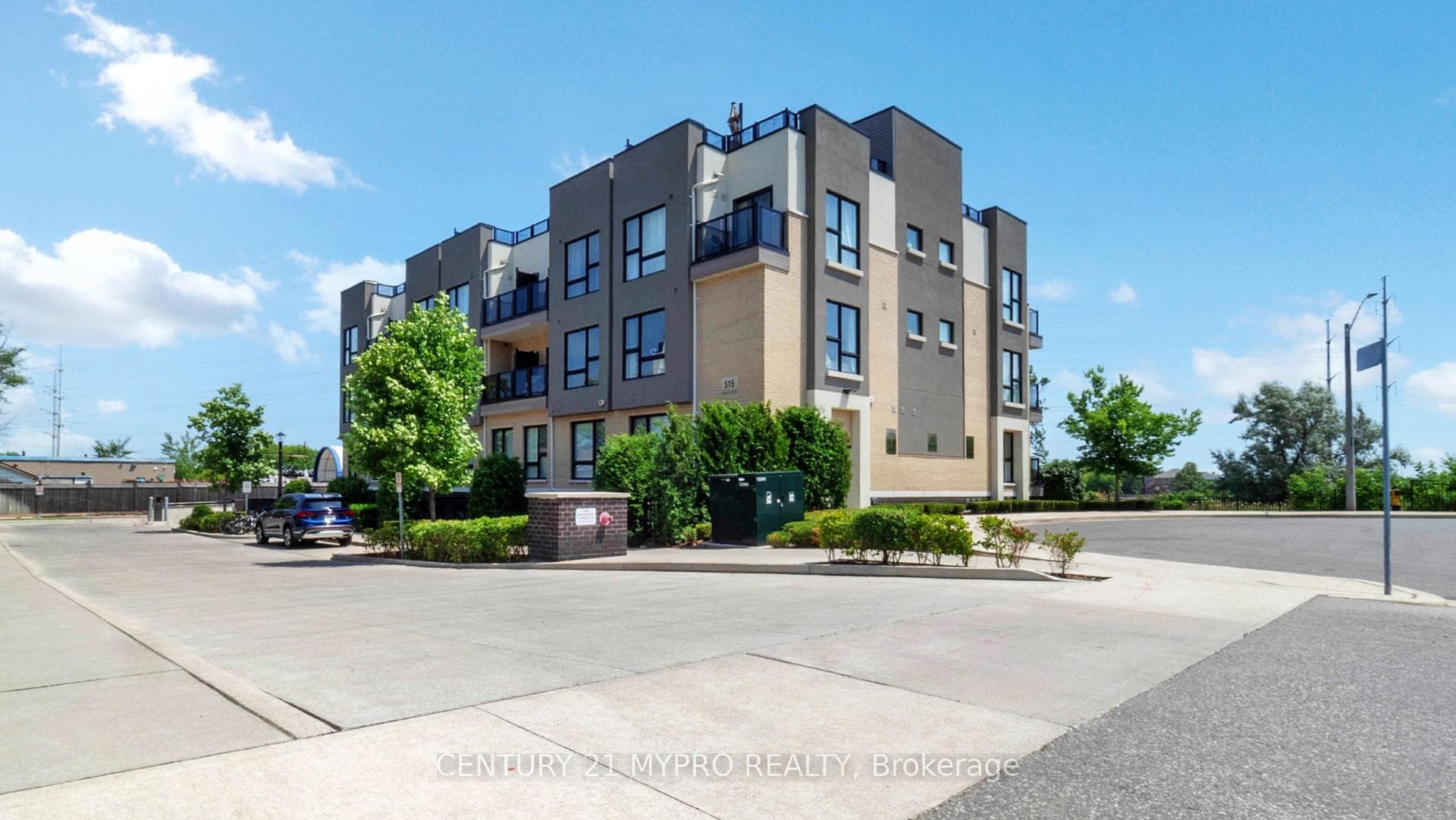 515 Kingbird Grove Unit 135, Toronto E11