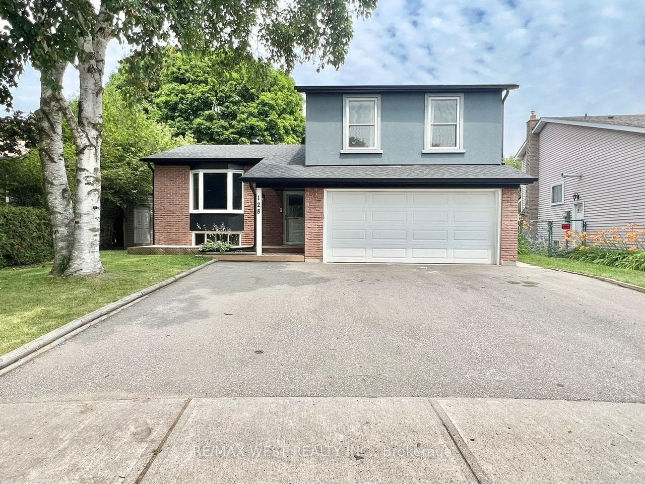 128 Roser Crescent, Clarington