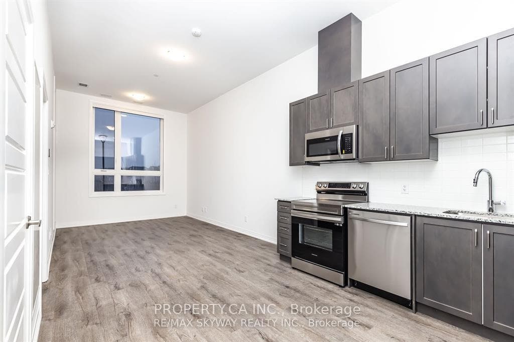 3265 Carding Mill Trail Unit 102, Oakville, ON L6M 5P7 - Photo 1