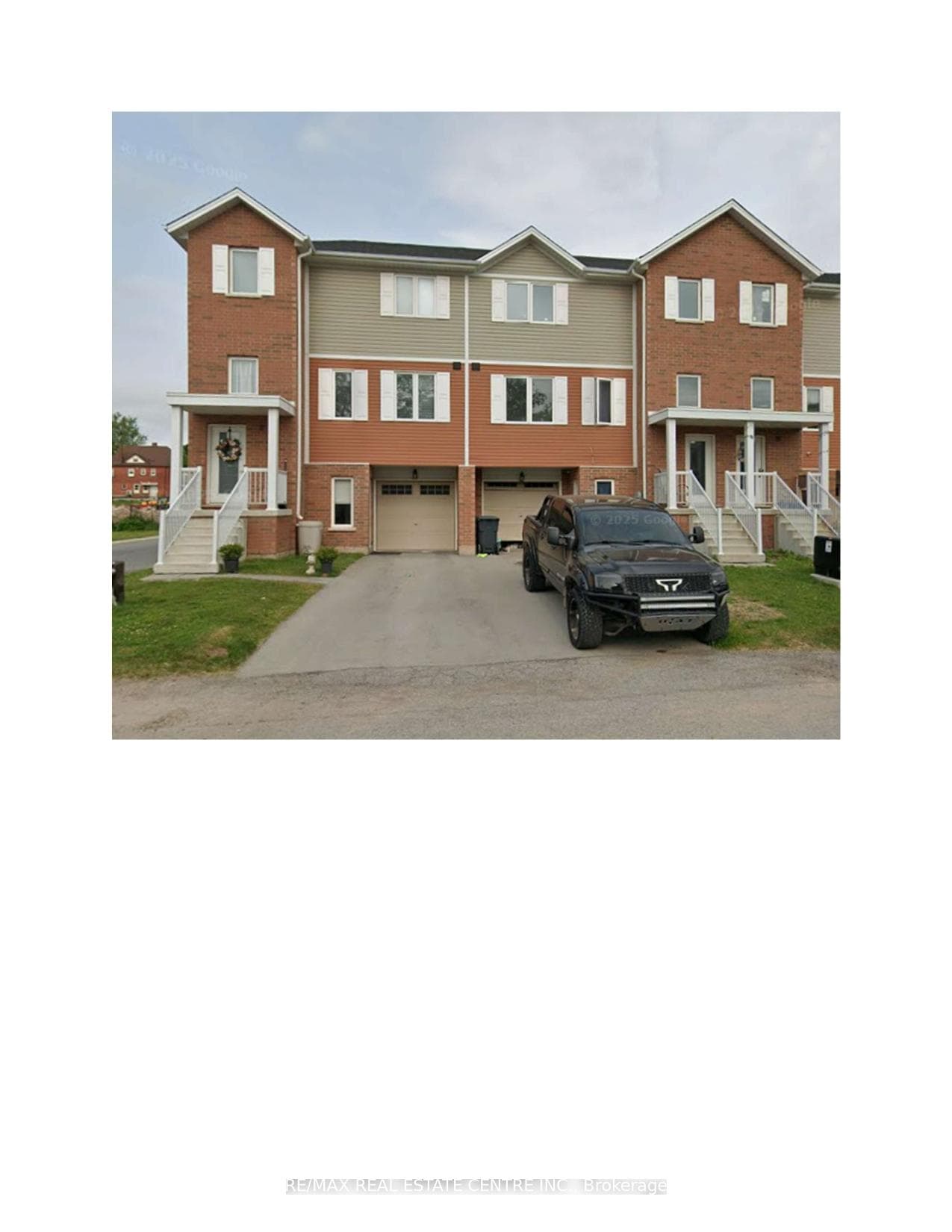15 Denistoun Street, Welland, ON L3C 0H6 - Photo 1