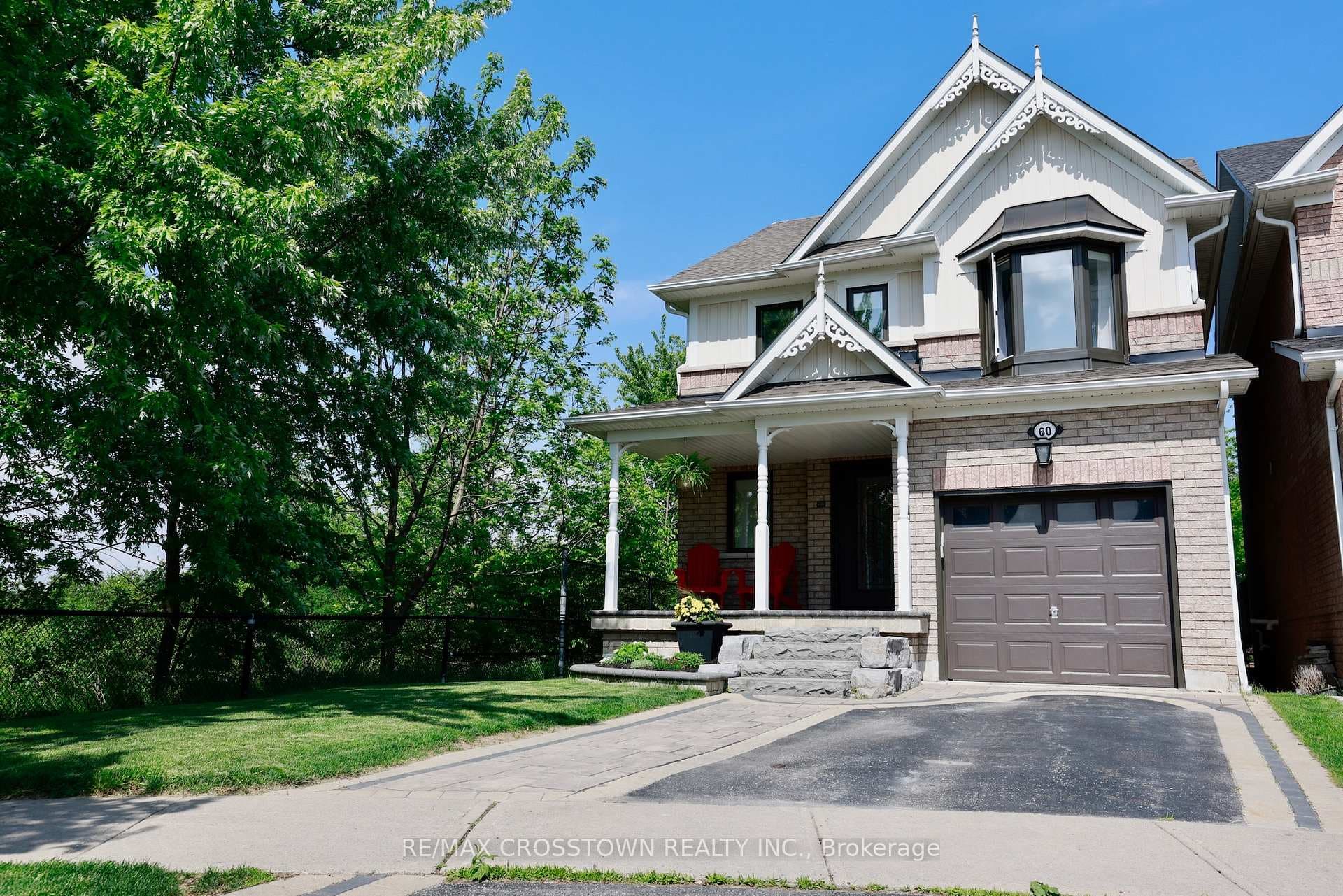 60 IPSWICH Place, Whitby
