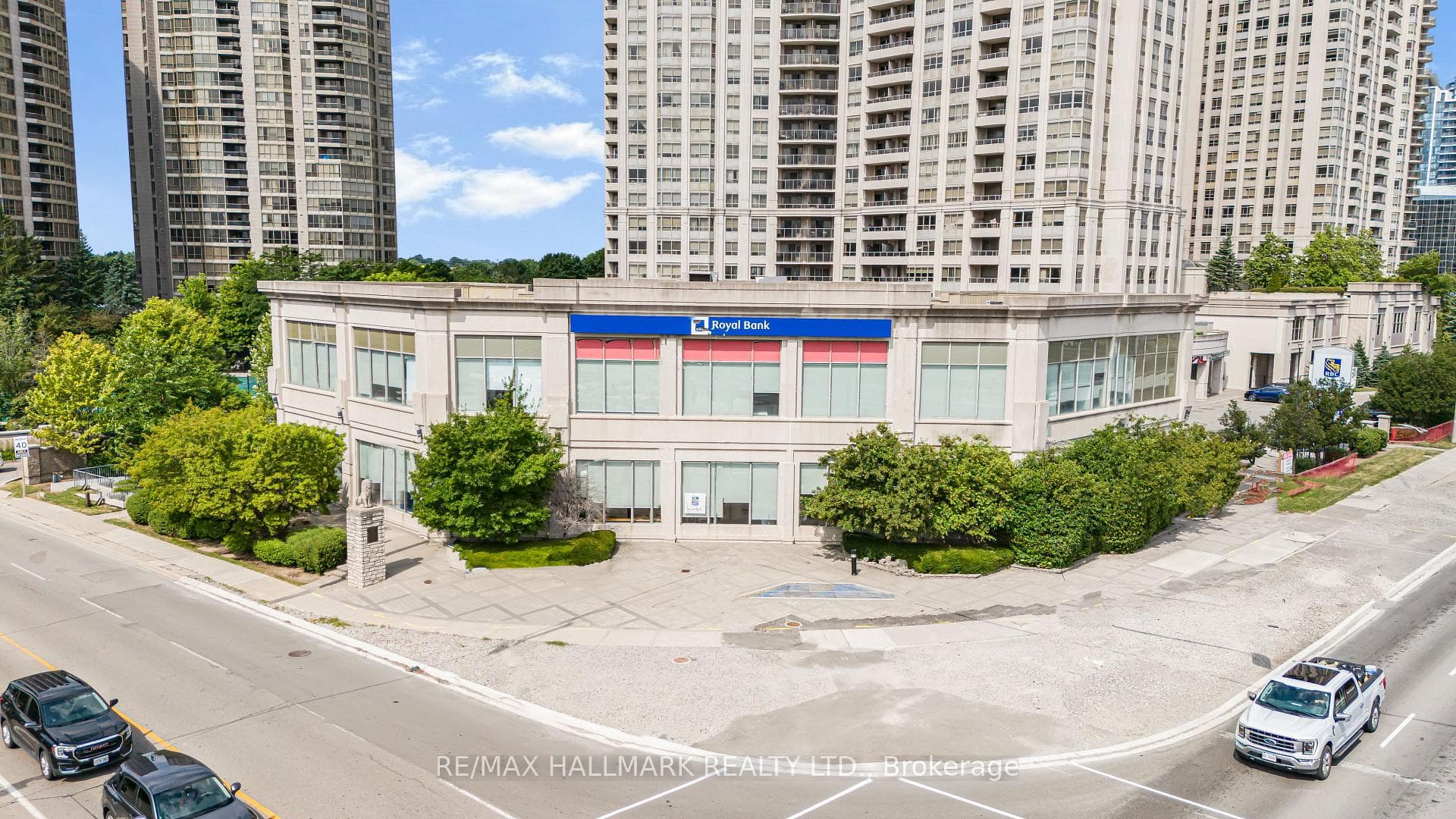 4550 Hurontario Street Unit B, Mississauga, ON L5R 4B1 - Photo 1