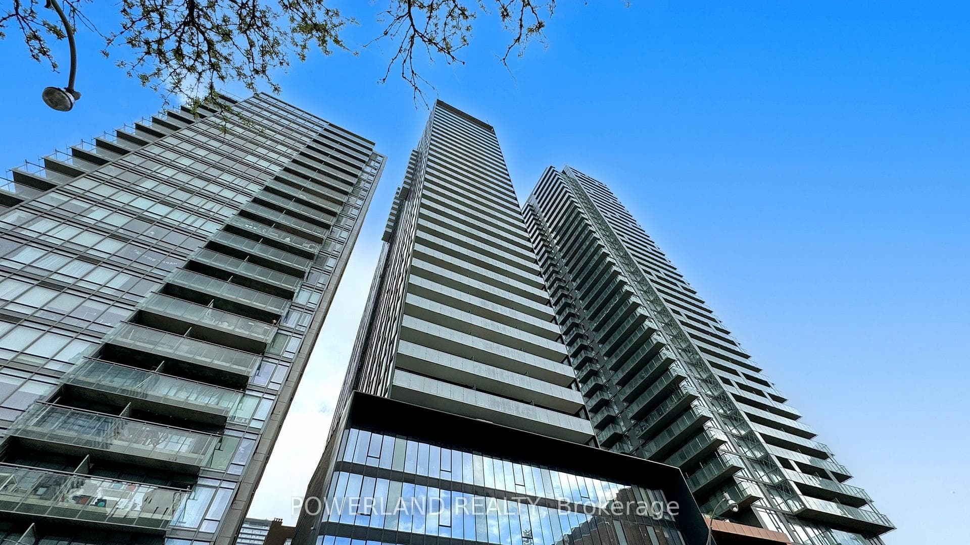 28 Wellesley Street Unit 2304, Toronto C08