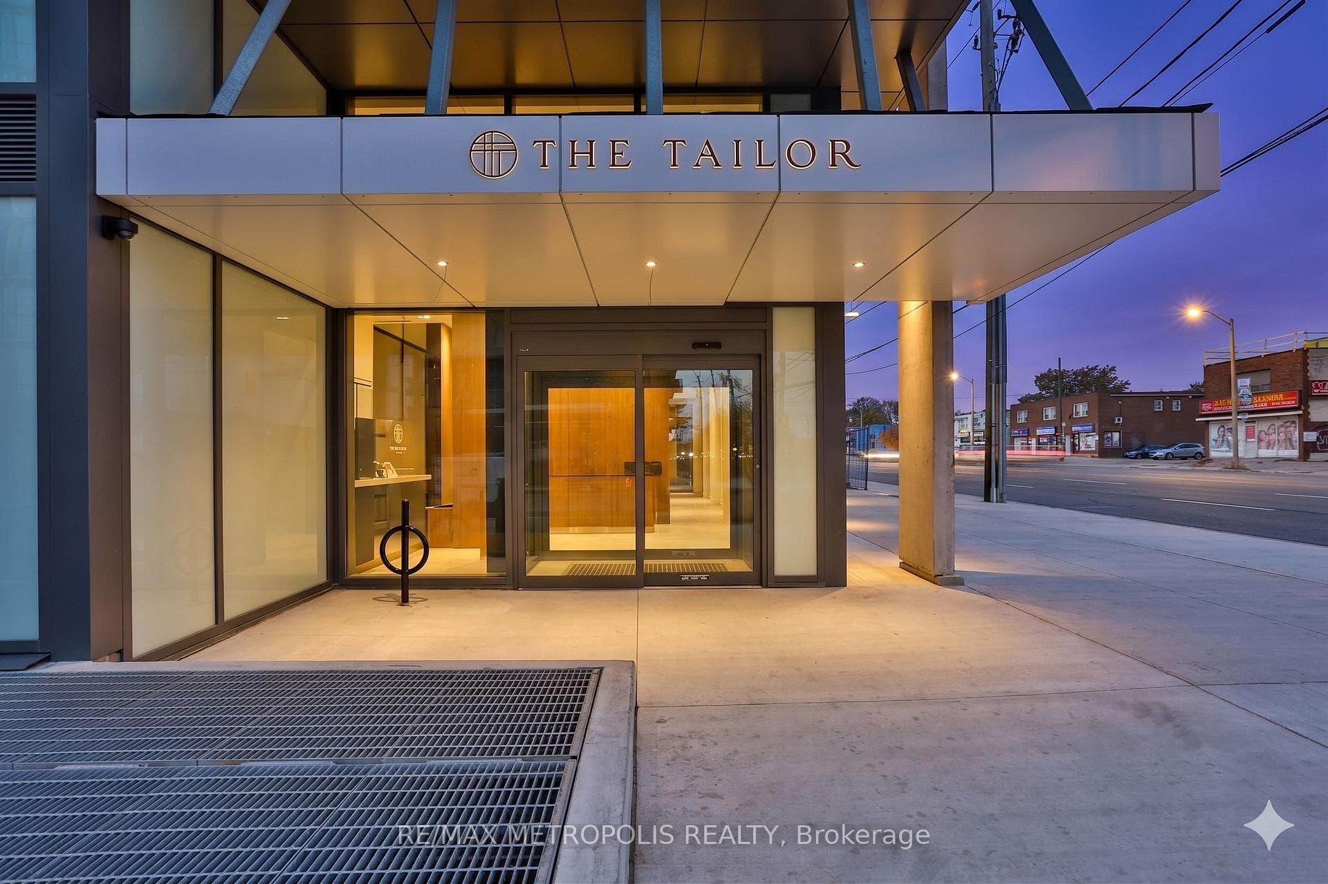 1195 The Queensway N/A Unit 905, Etobicoke (Islington / Rexdale), ON M8Z 1R7 - Photo 1
