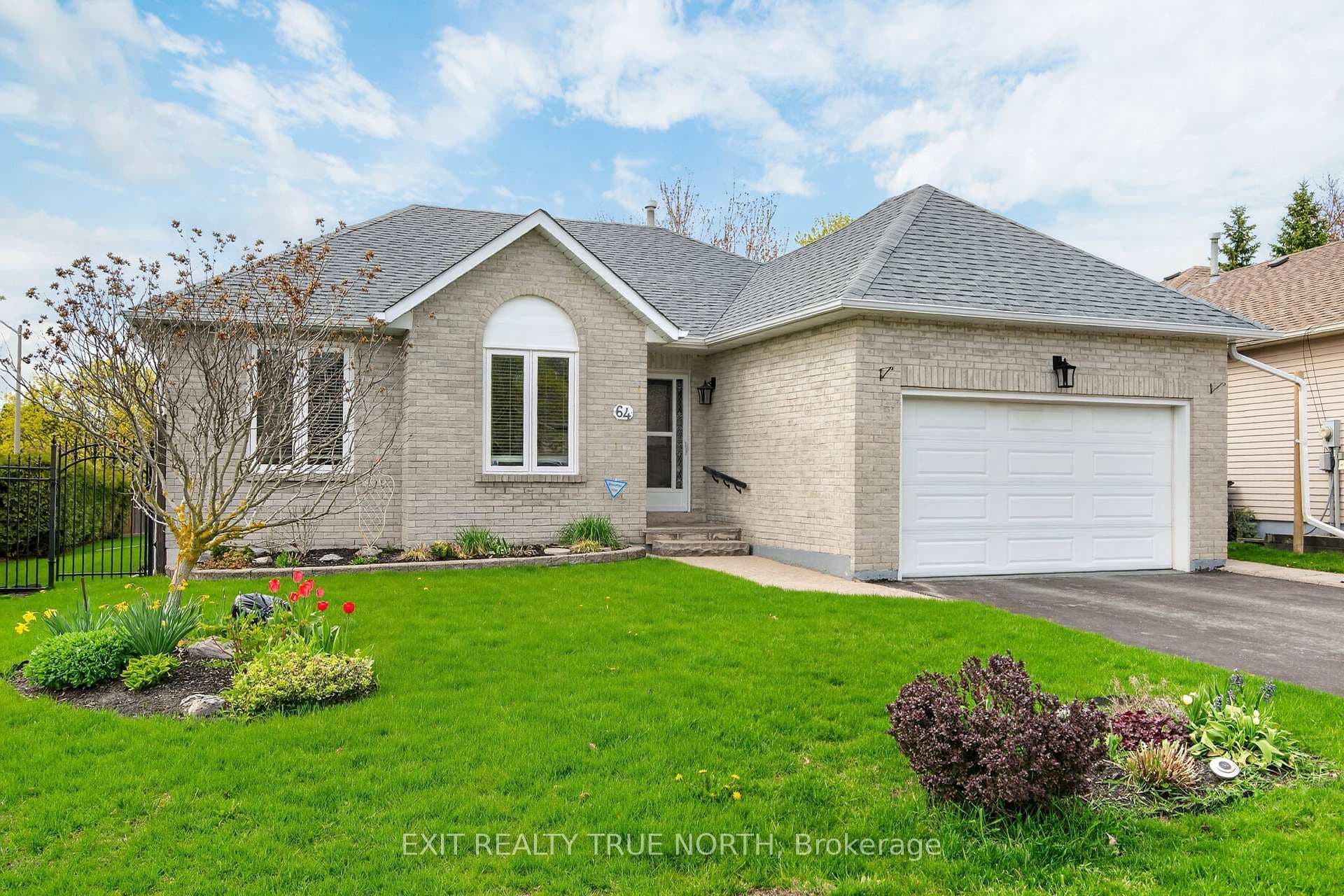 64 Gosney Crescent, Barrie