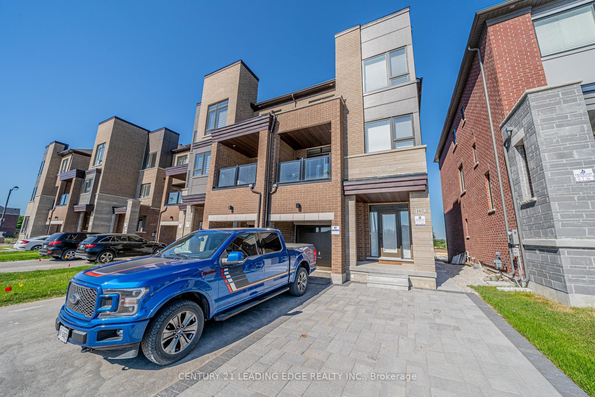 102 Hilts Drive Unit Bsmt, Richmond Hill, ON L4S 0J2 - Photo 1