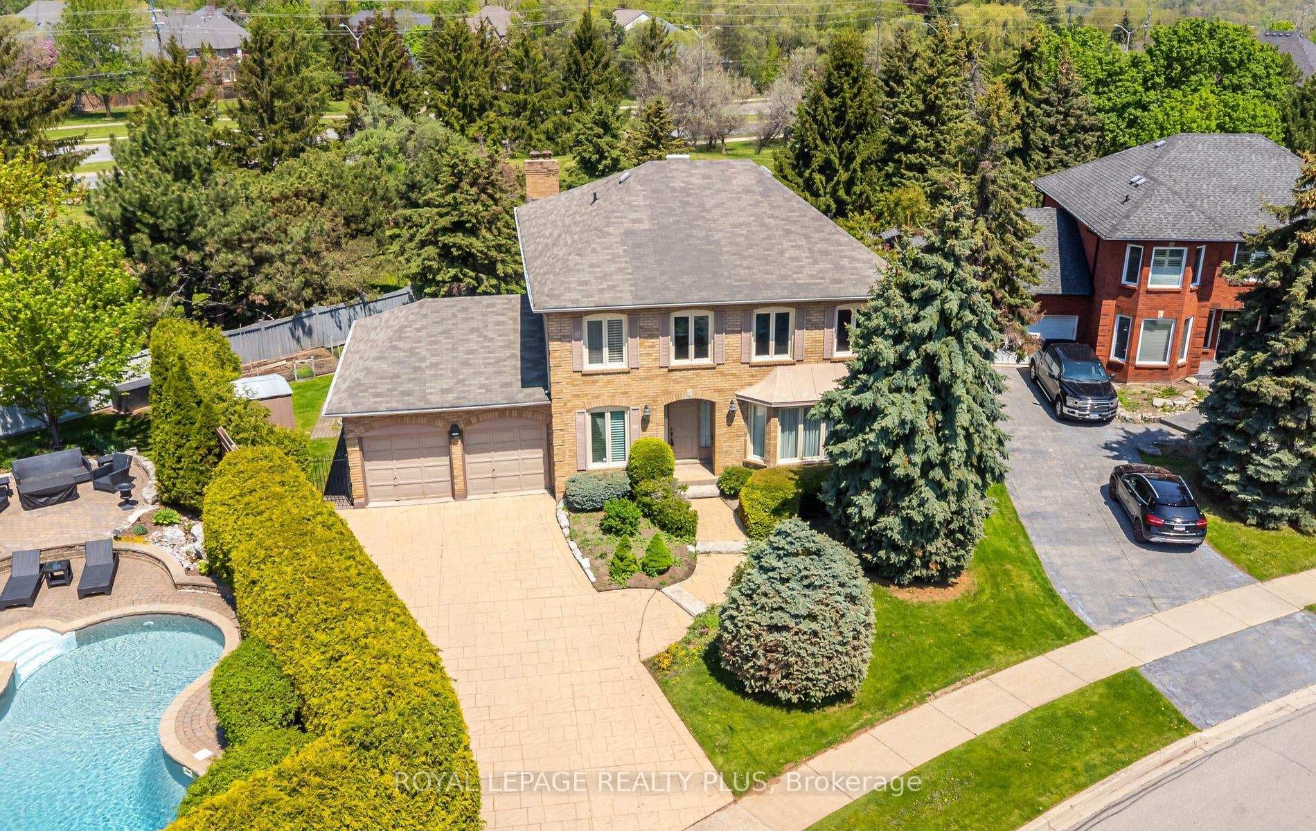 1491 The Links Drive, Oakville