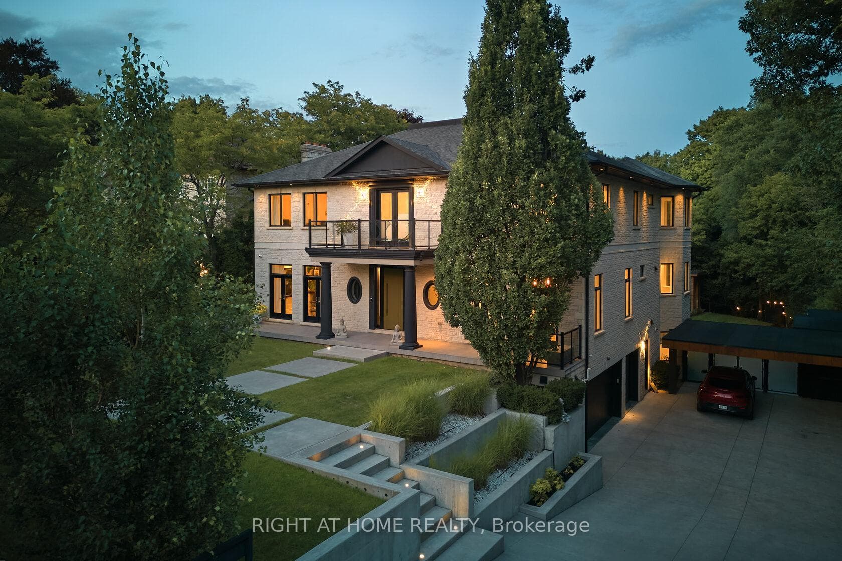 1305 Royal York Road, Etobicoke (Islington / Rexdale), ON M9A 5E6 - Photo 1