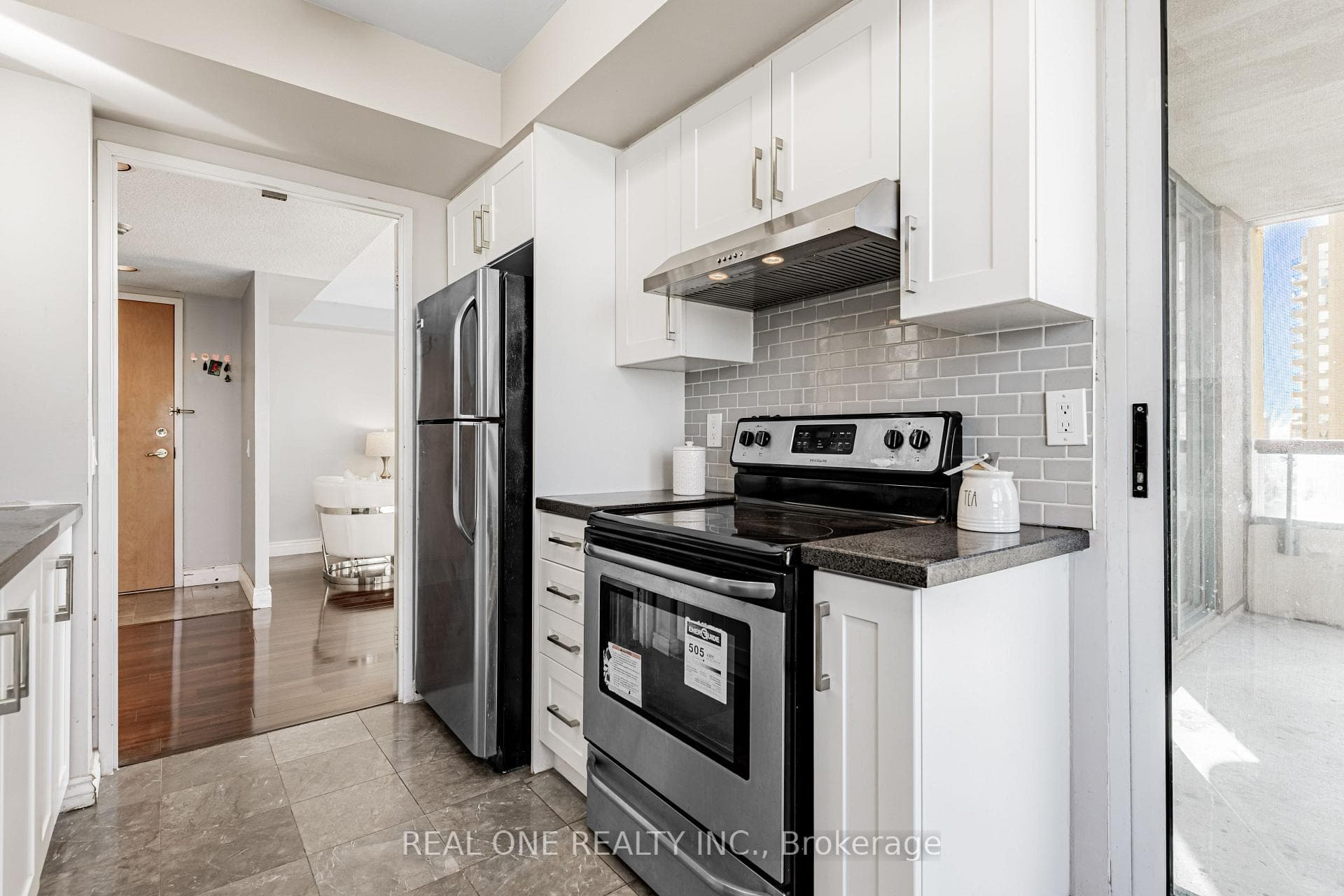 238 Doris Avenue Unit 1503, Willowdale / Newtonbrook, ON M2N 6W1 - Photo 1
