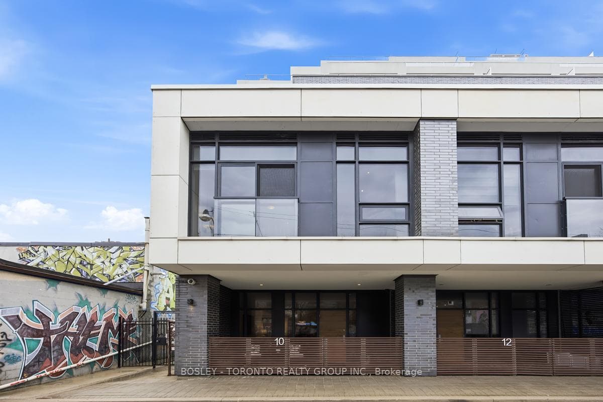 10 Loretto Lane, Toronto C01