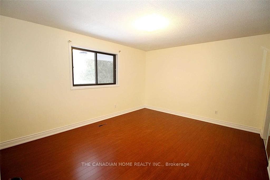 76 Westona Street, Etobicoke (Kingsview Village / Humber Heights), ON M9P 2Y3 - Photo 1