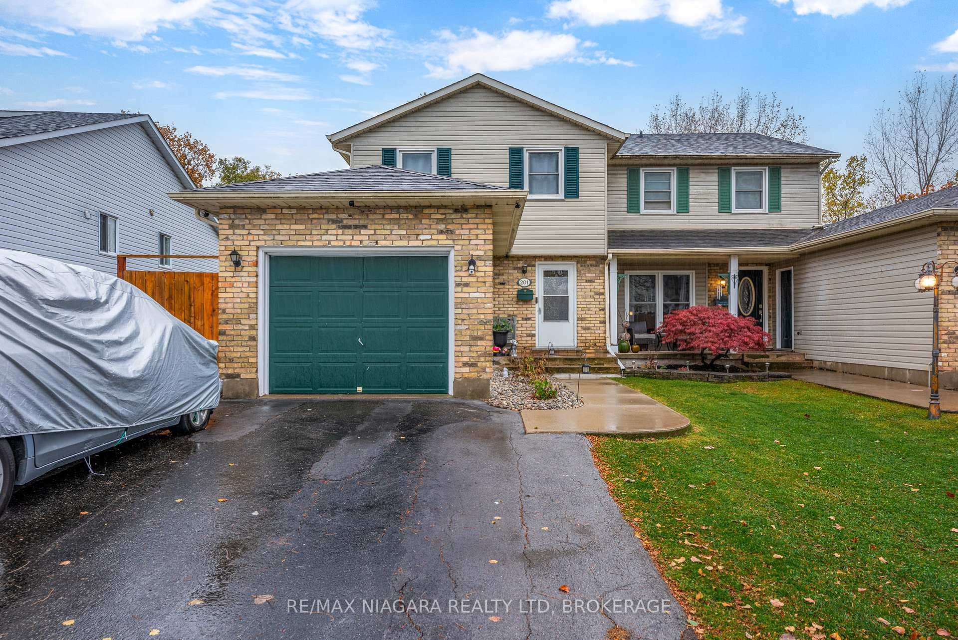 201 Windsor Street, Welland, ON L3C 7E3 - Photo 1
