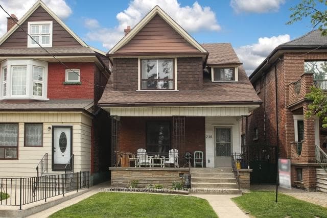 738 Shaw Street Unit 2nd Fl., Downtown Toronto / Waterfront, ON M6G 3L7 - Photo 1