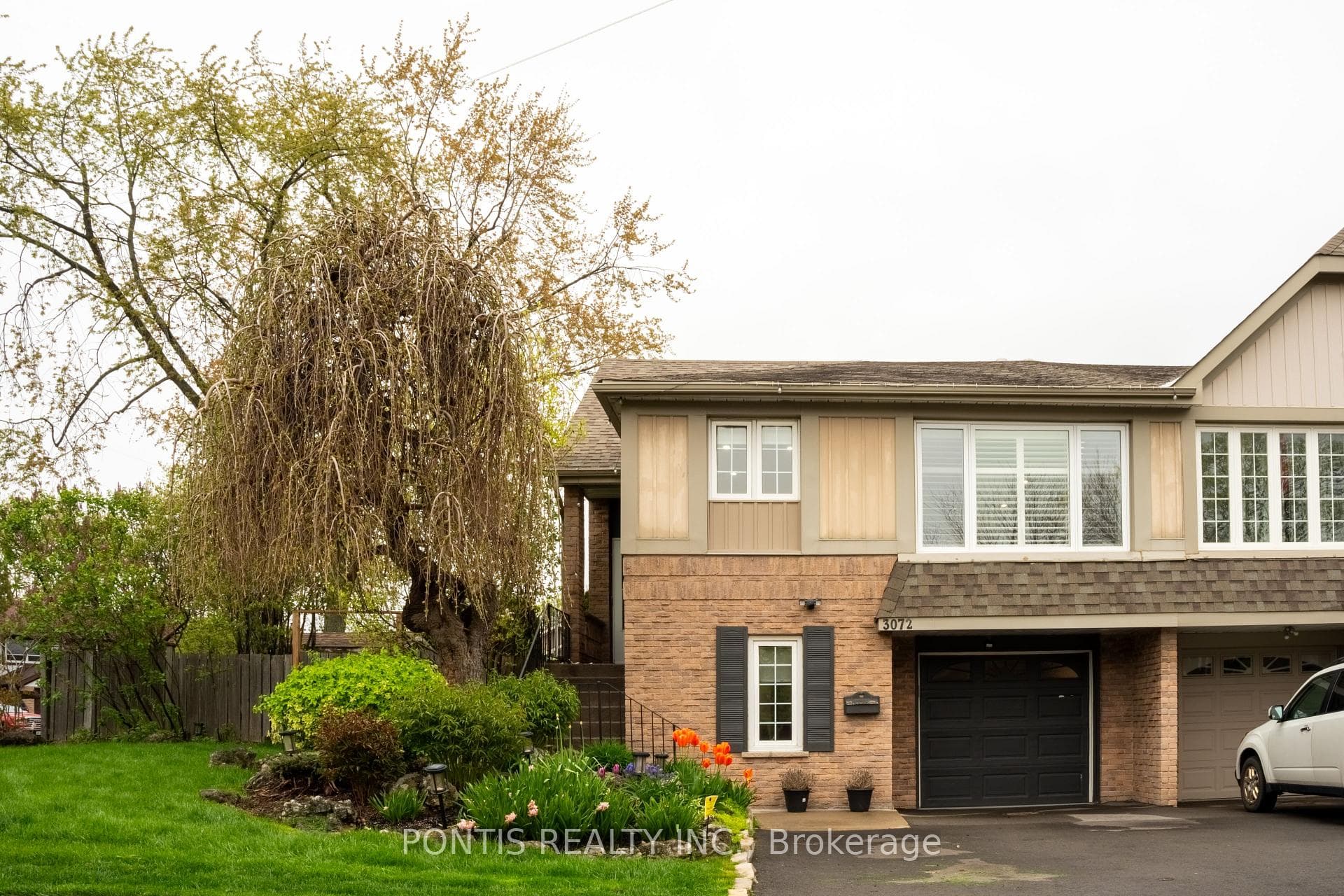 3072 Autumn Hill Crescent, Burlington