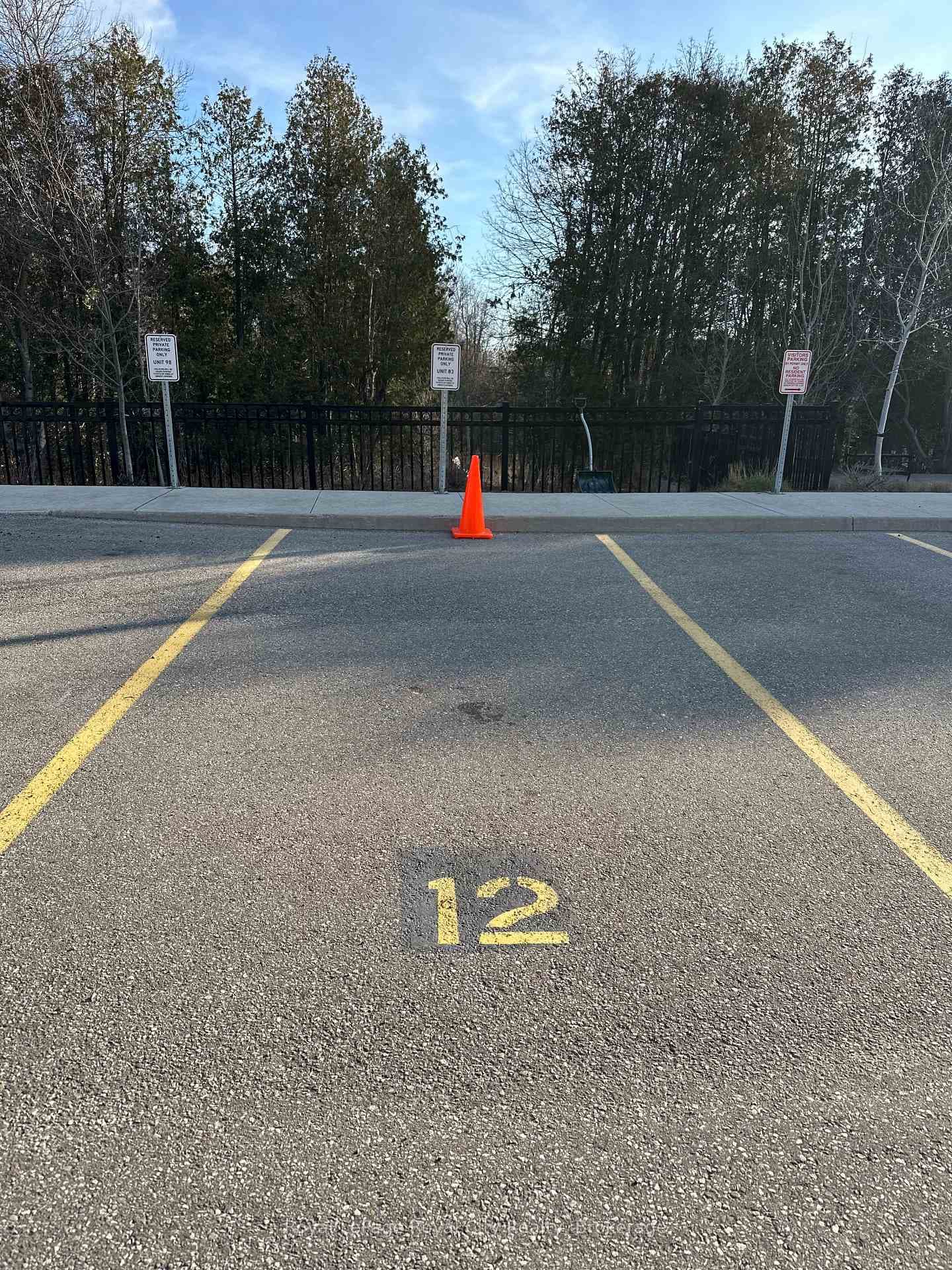 60 Arkell Road Unit 12, Guelph, ON N1L 1G8 - Photo 1