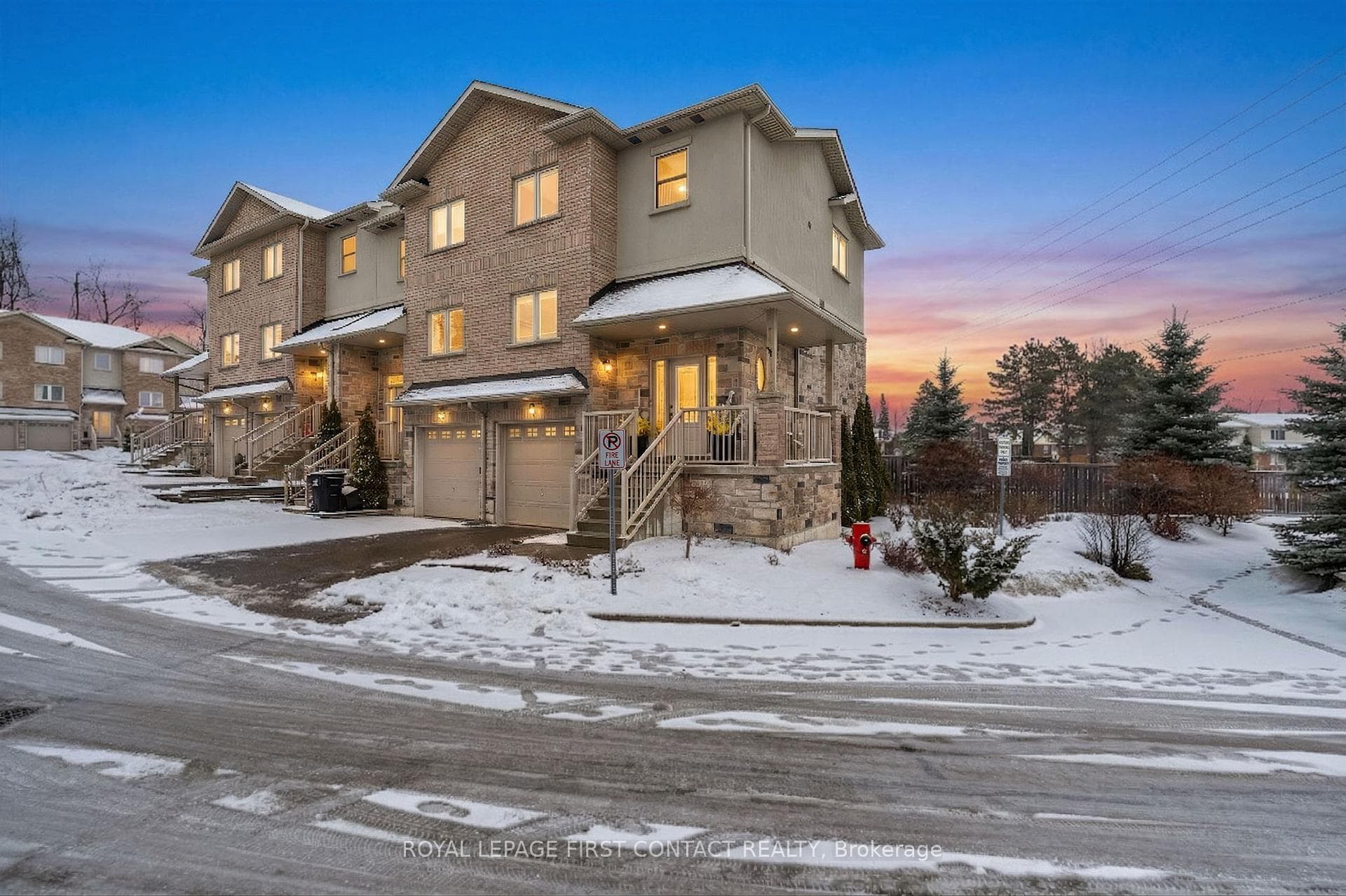 376 Blake Street Unit 21, Barrie, ON L4M 1J6 - Photo 1